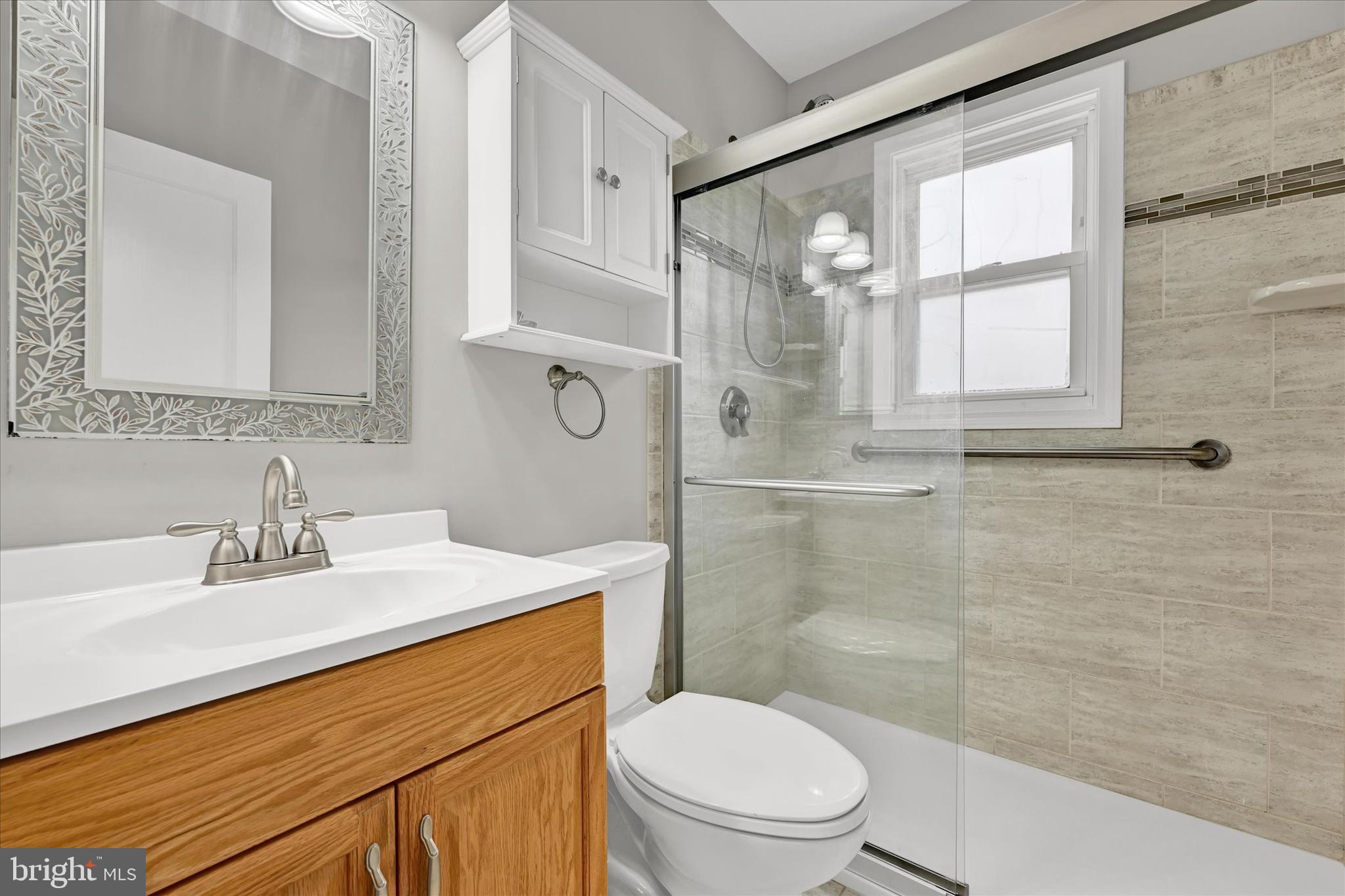 STOLLS MANOR - Residential