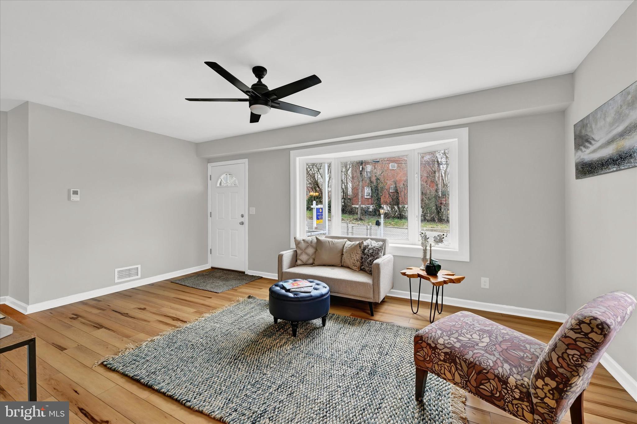 STOLLS MANOR - Residential