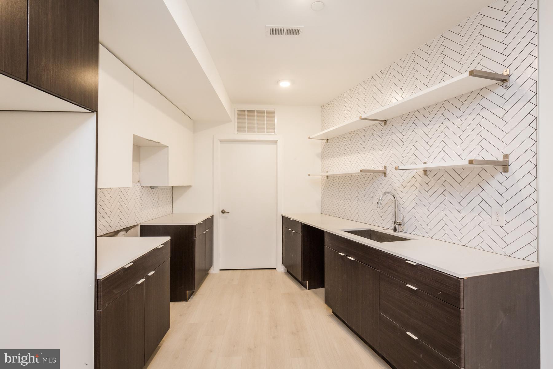 BREWERYTOWN - Residential Lease