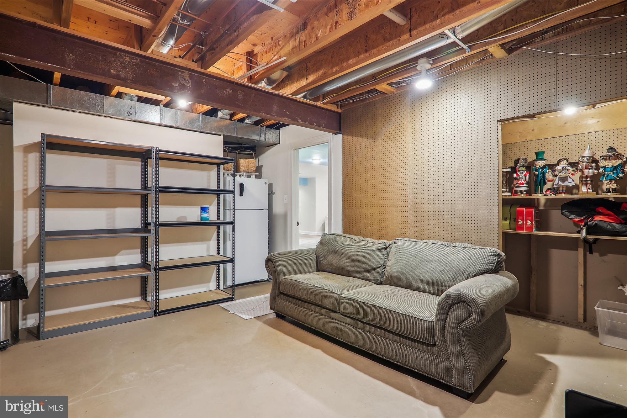 SPRUCE TREE VILLAGE - Residential