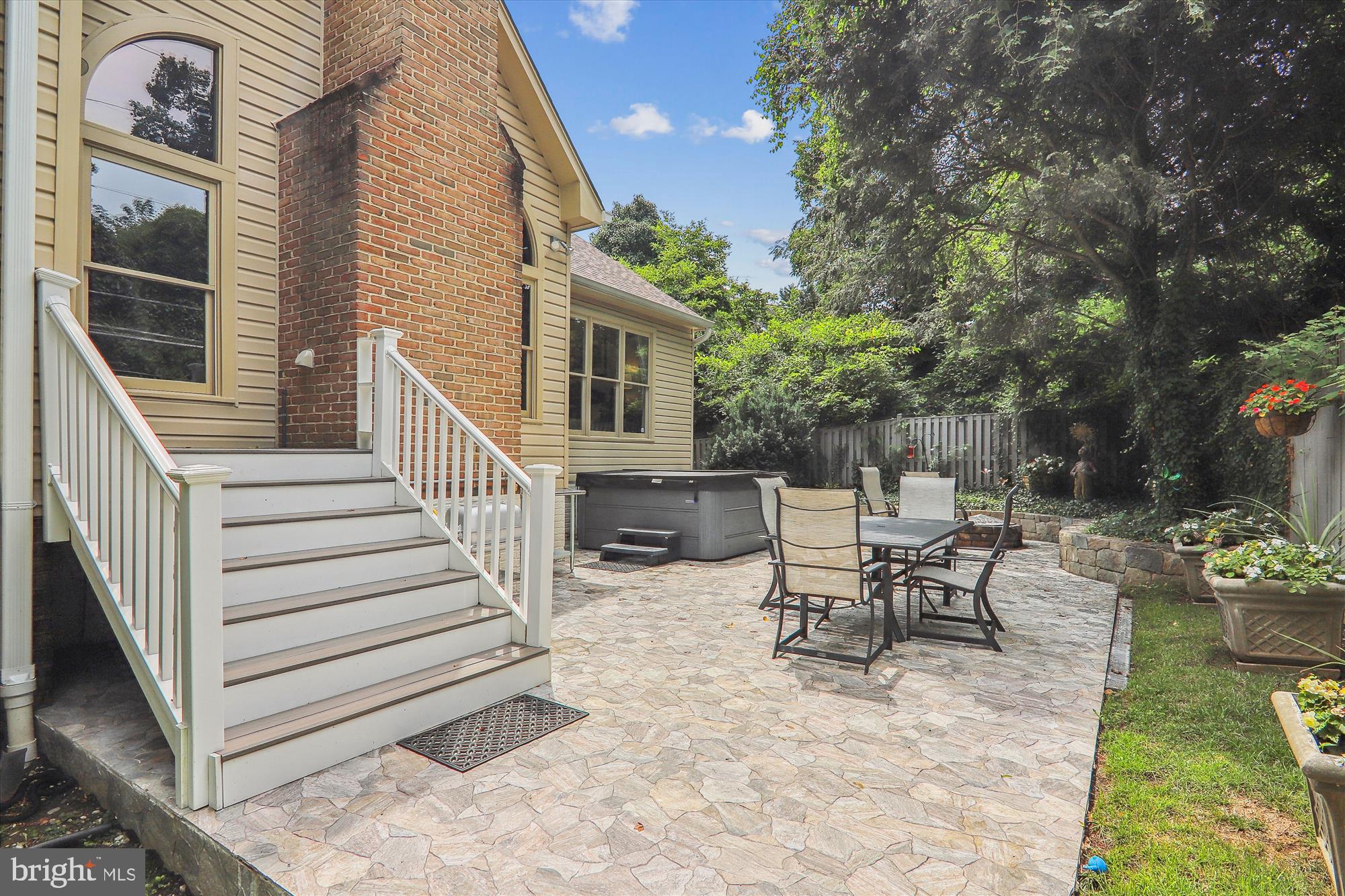 SPRUCE TREE VILLAGE - Residential