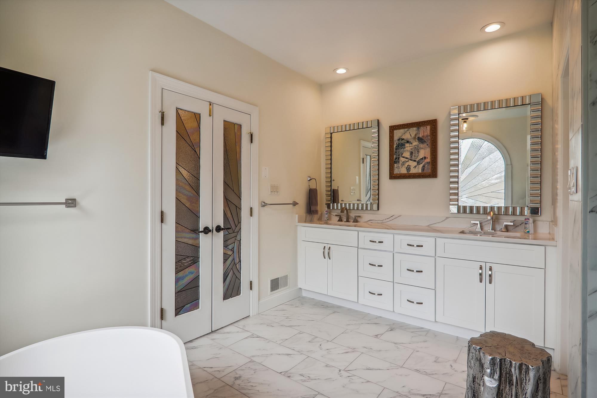 SPRUCE TREE VILLAGE - Residential