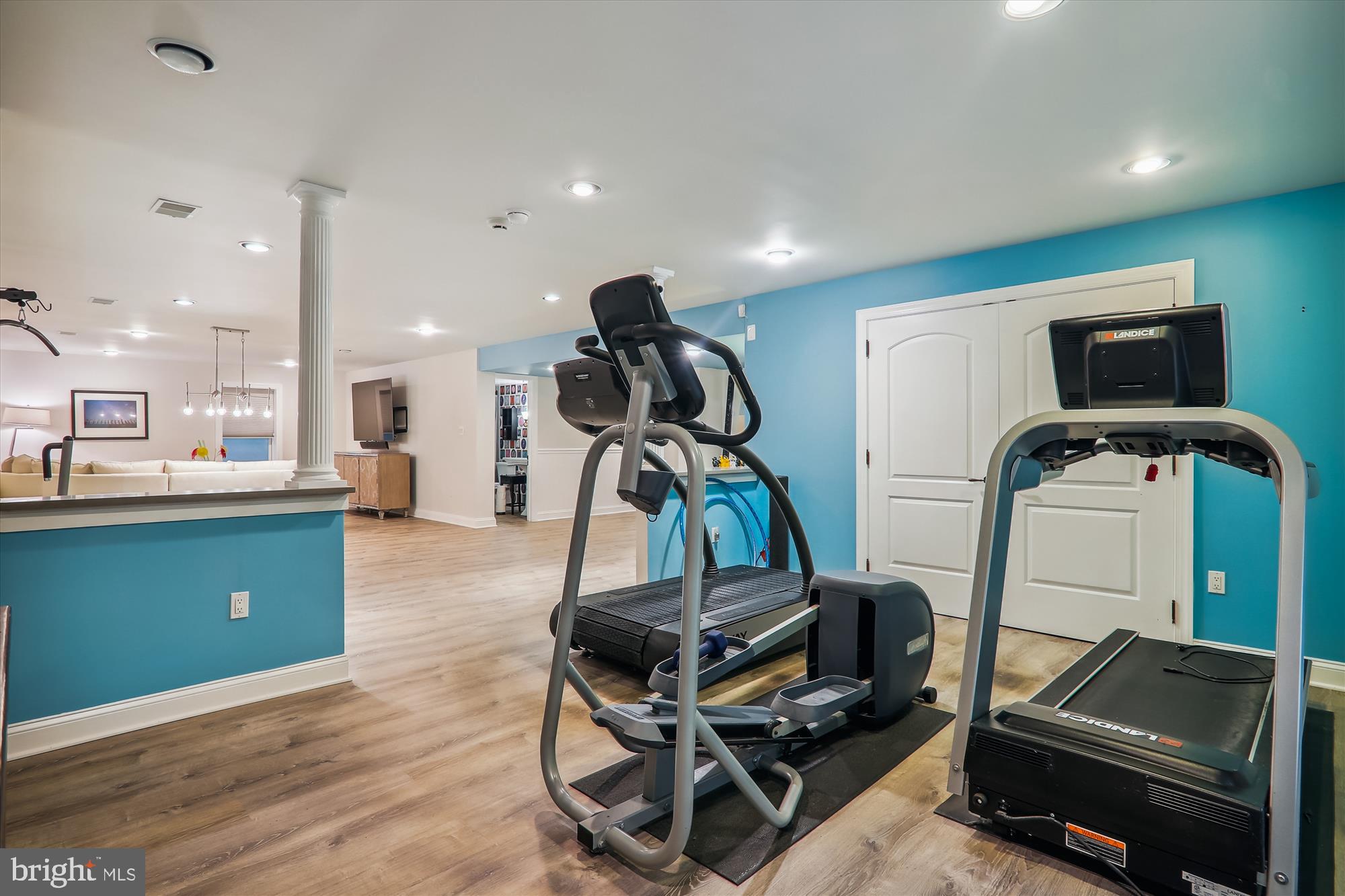 SPRUCE TREE VILLAGE - Residential