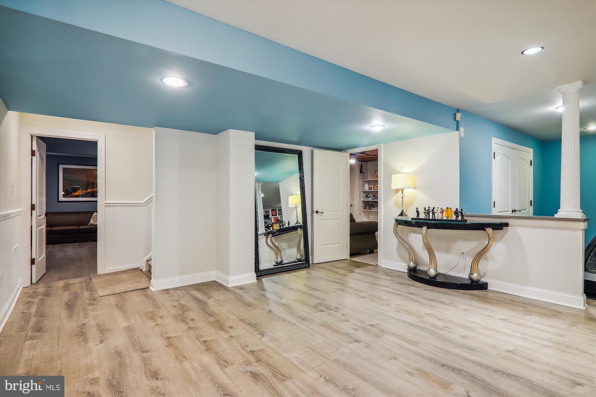 SPRUCE TREE VILLAGE - Residential