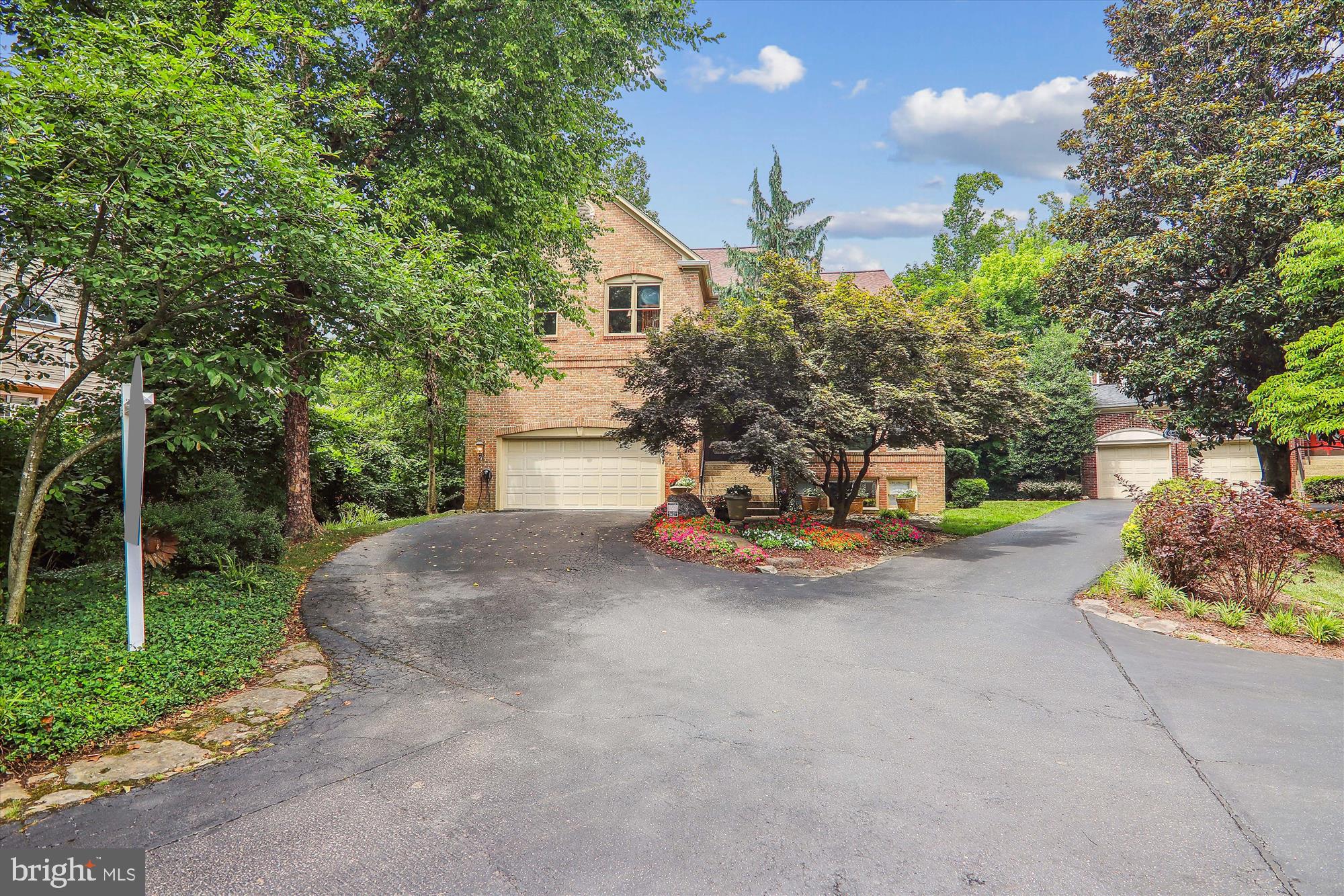 SPRUCE TREE VILLAGE - Residential