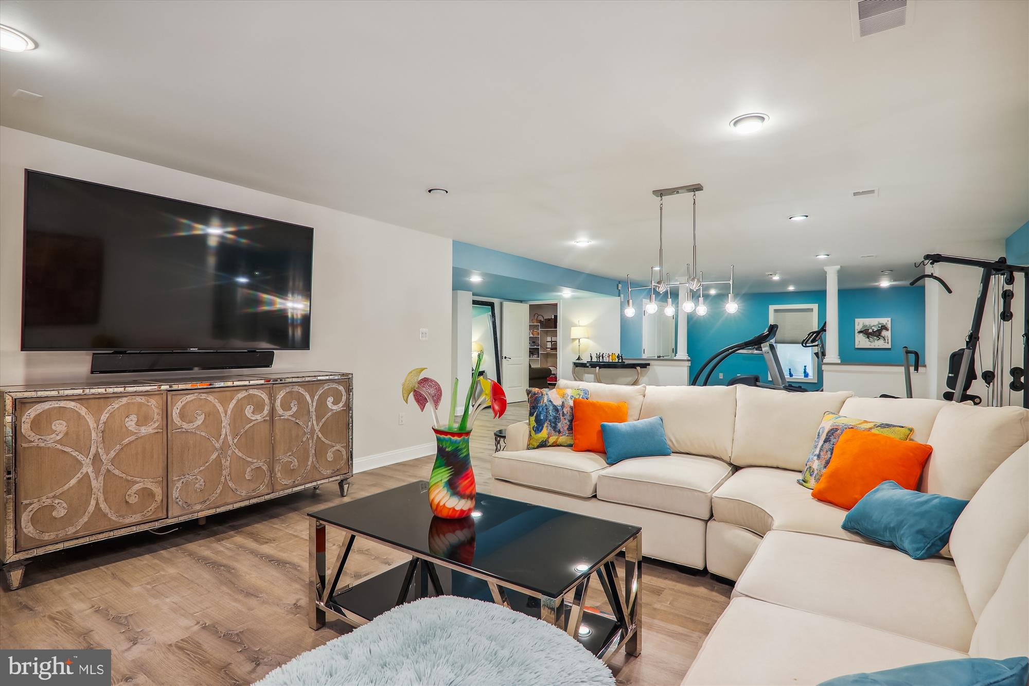 SPRUCE TREE VILLAGE - Residential