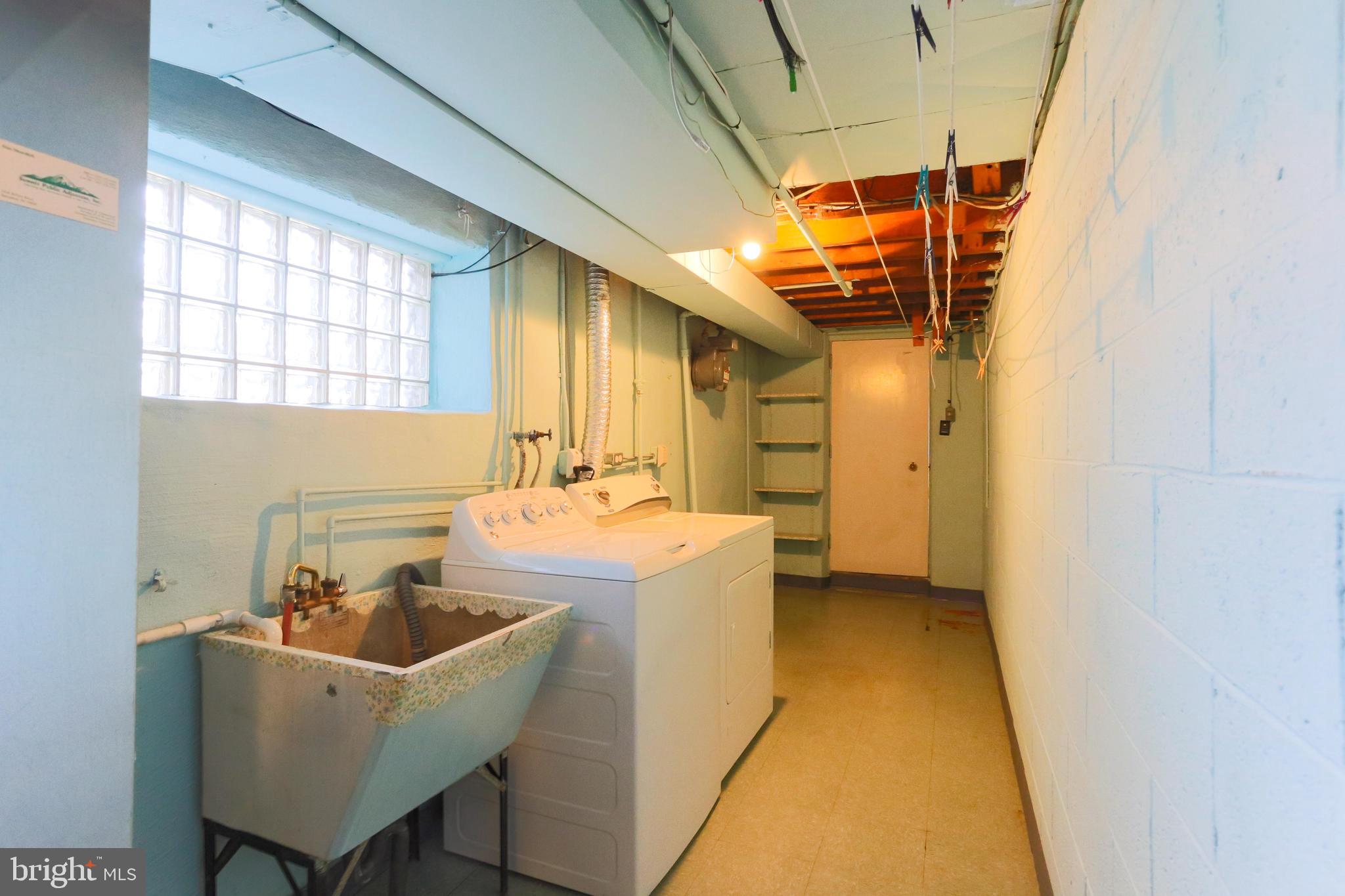 BUSTLETON - Residential