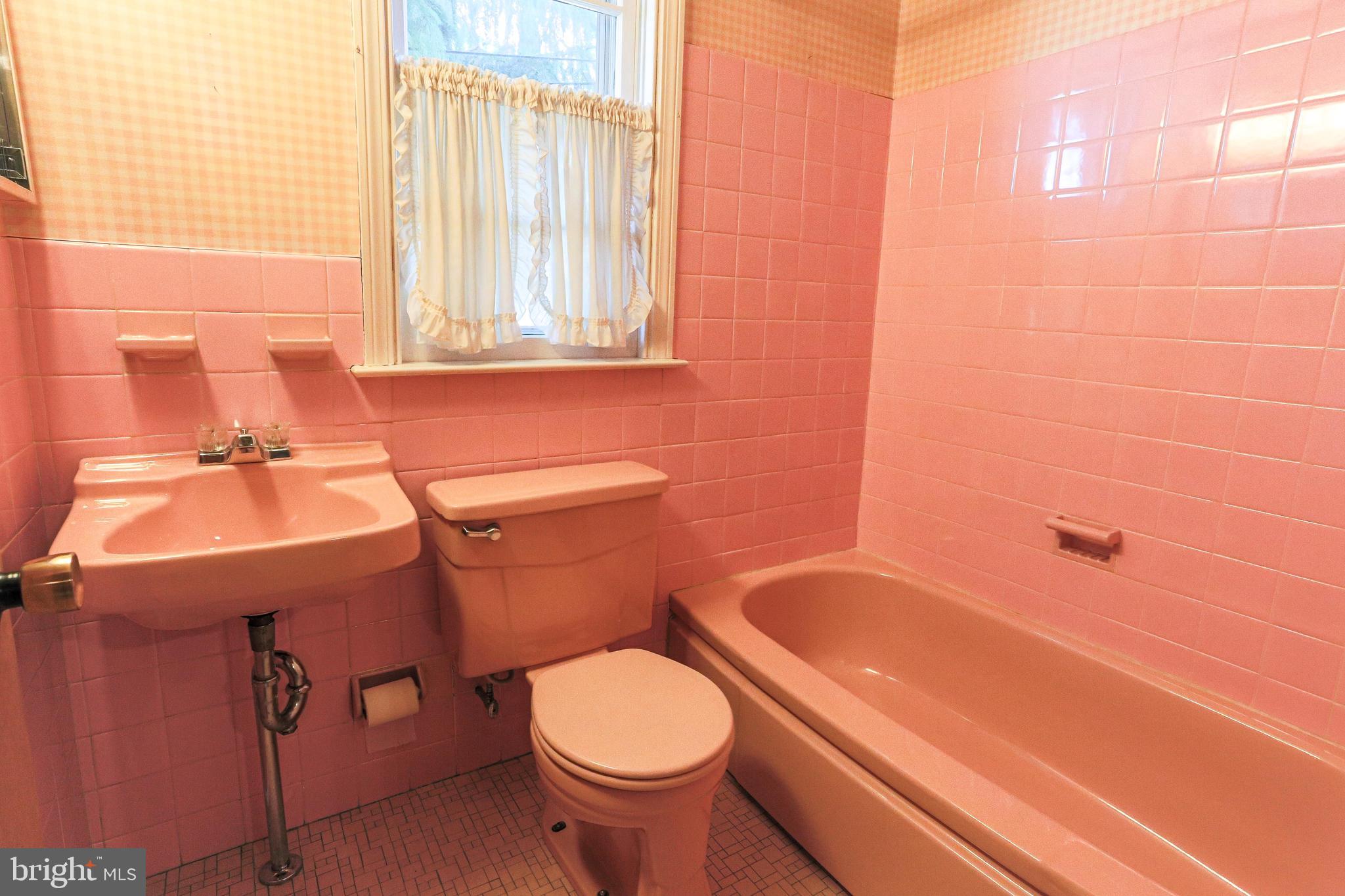 BUSTLETON - Residential