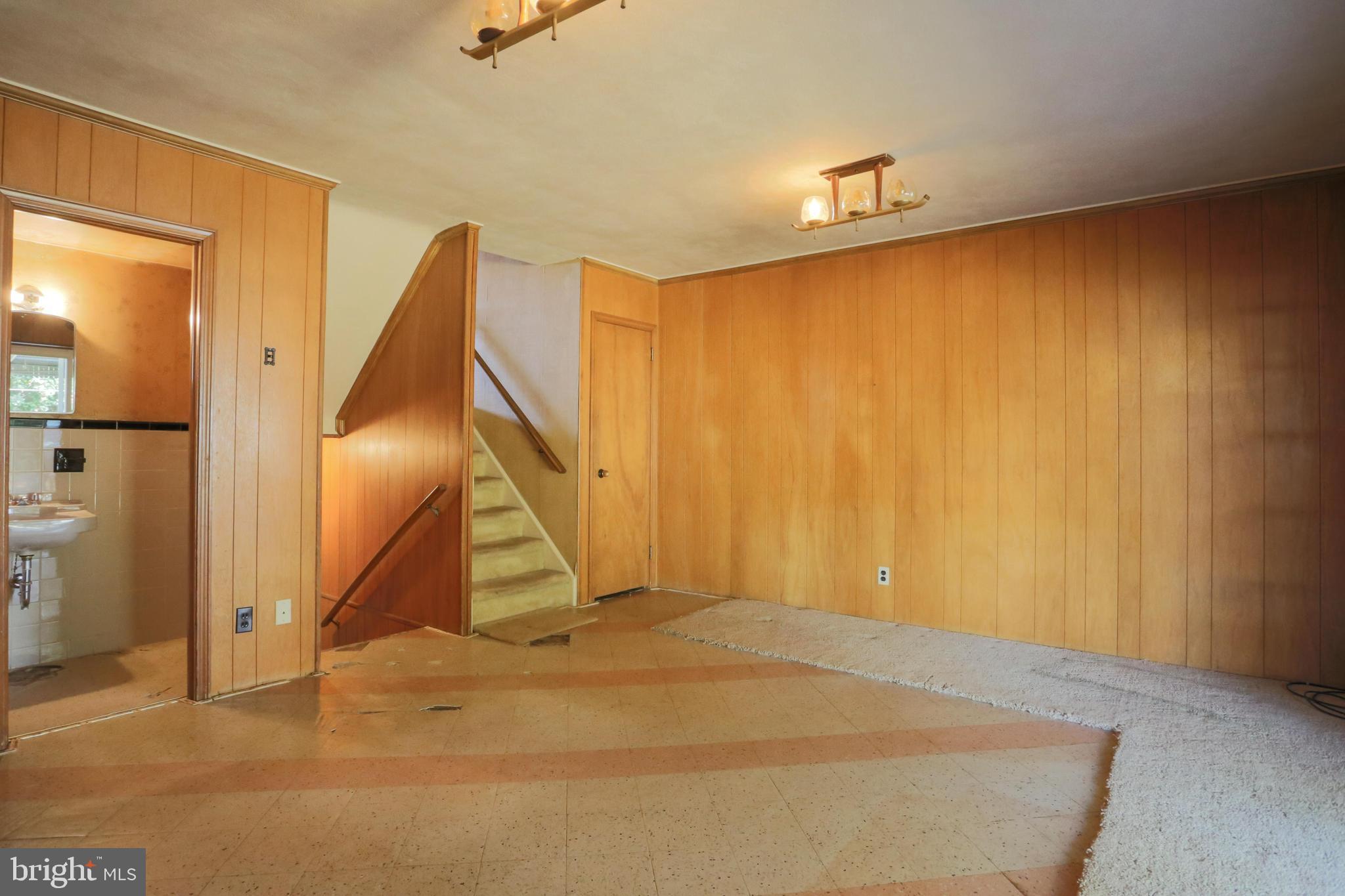 BUSTLETON - Residential