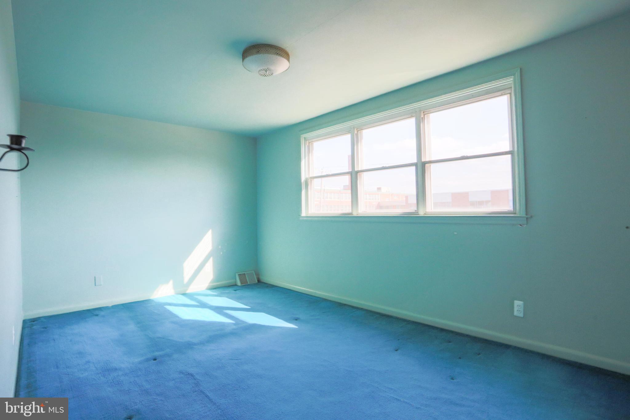 BUSTLETON - Residential