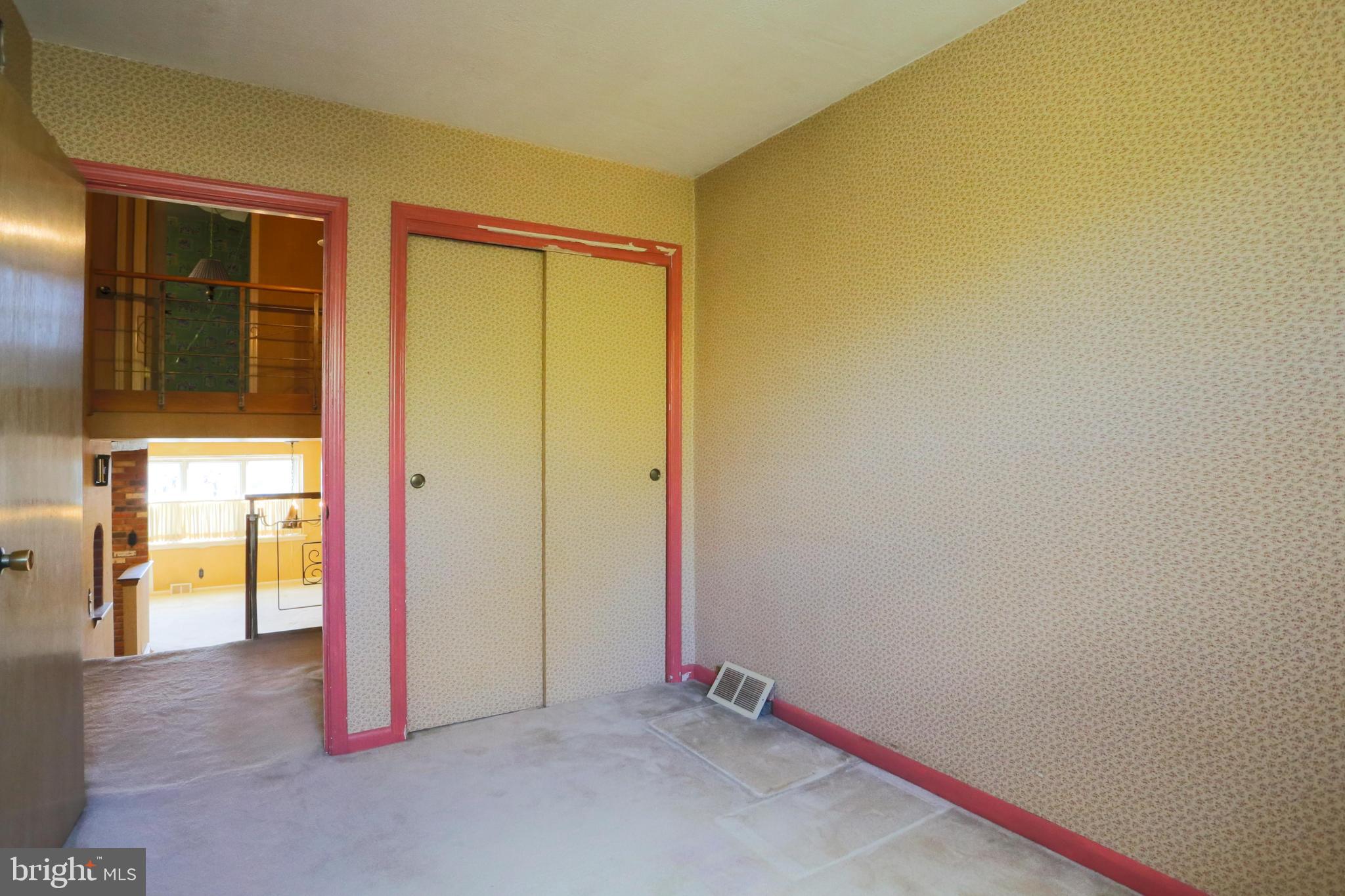 BUSTLETON - Residential