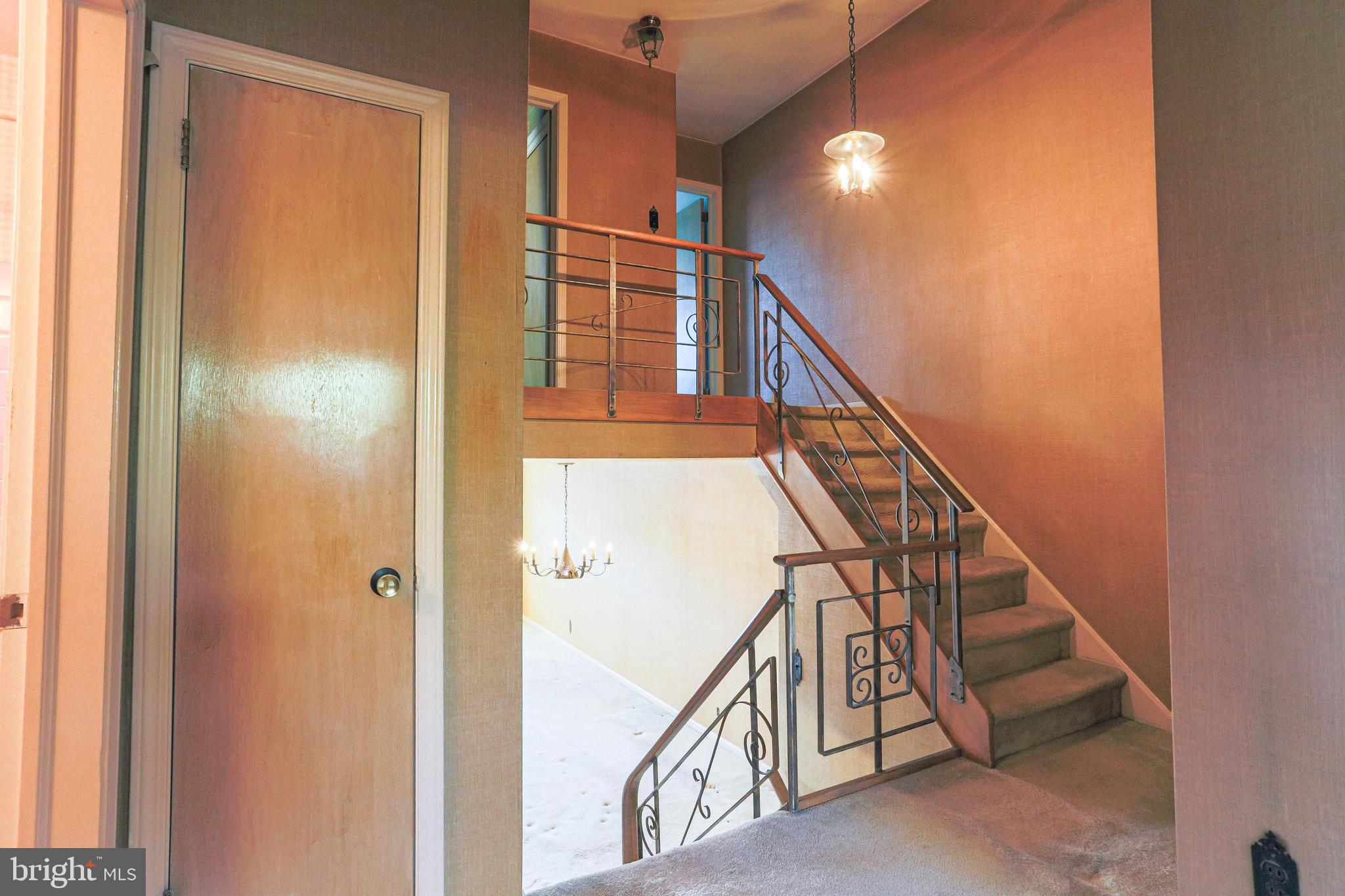 BUSTLETON - Residential