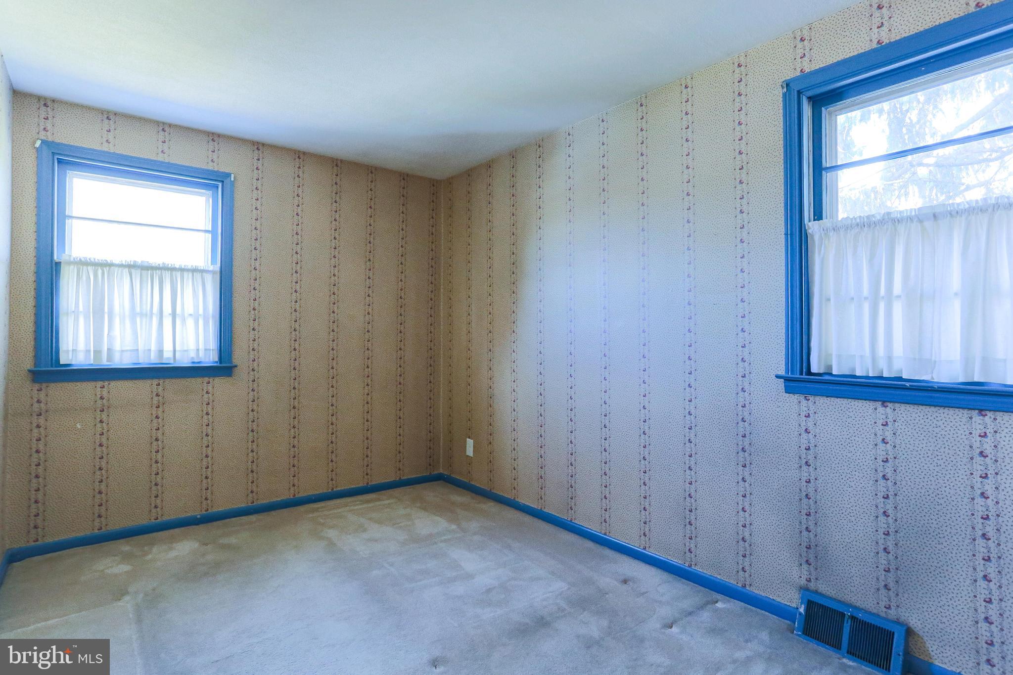 BUSTLETON - Residential