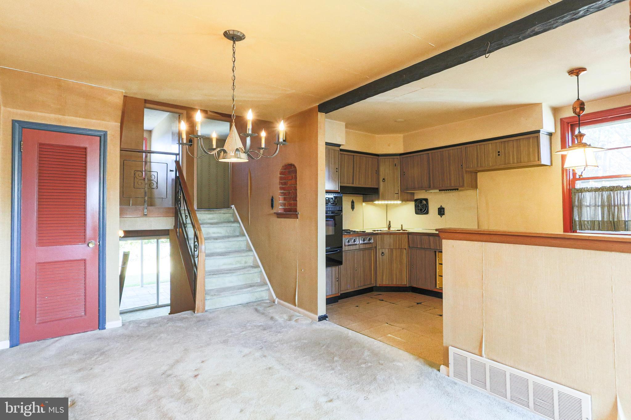 BUSTLETON - Residential