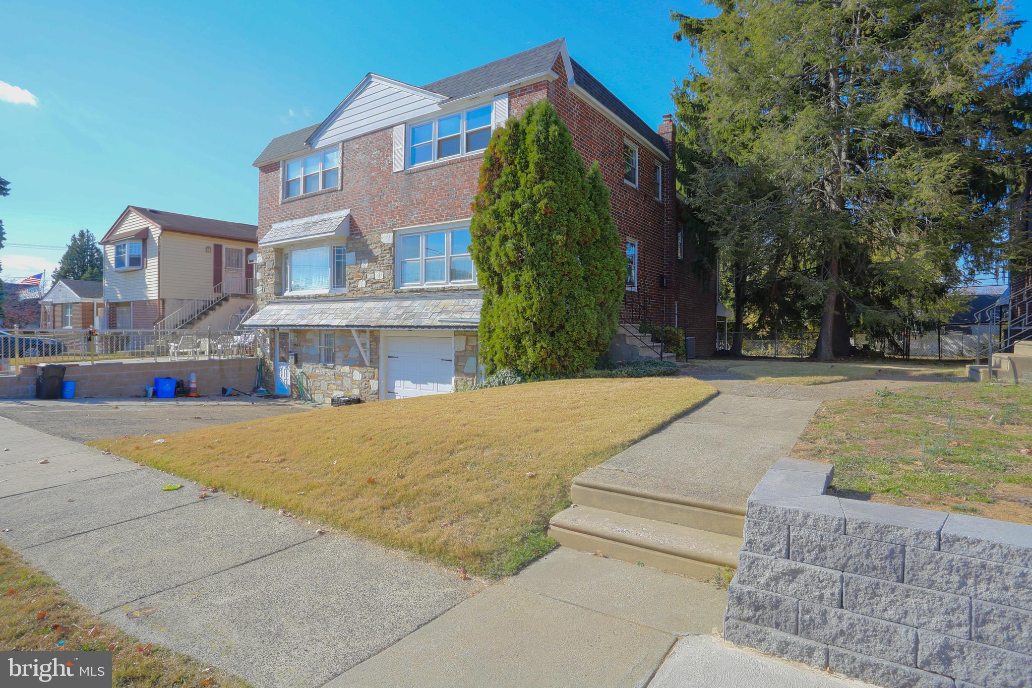 BUSTLETON - Residential