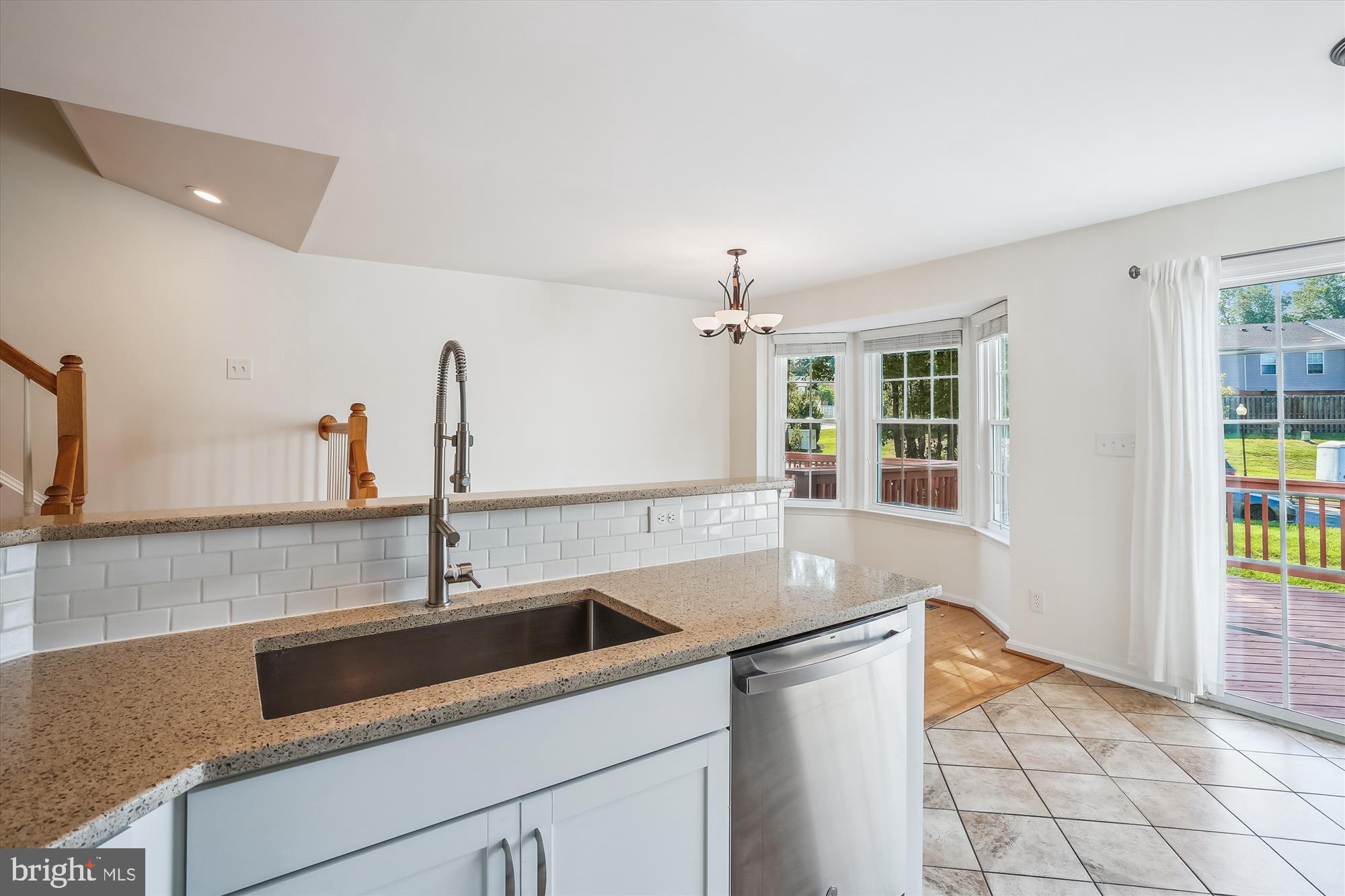 STONE RIVER - Residential Lease