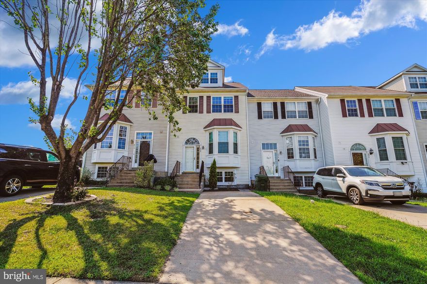 Beautiful 4 Bedroom, 3.5 Bath Townhome in Stafford! Welcome to this spacious and well-appointed townhome, featuring a gourmet kitchen with stainless steel appliances, ample cabinet space, and a generous layout perfect for cooking and entertaining. Enjoy meals in the separate dining area, complete with a charming bump-out and plenty of room for a large table. The open-concept family room offers a cozy fireplace, creating a warm and inviting atmosphere. Upstairs, you’ll find three bedrooms, including a stunning two-story primary suite with a private staircase leading to a versatile loft—ideal for extra storage, a reading nook, or a home office. The upgraded en-suite bathroom features a luxurious 5-piece layout, while the additional bedrooms share a beautifully tiled full bath. The fully finished walk-out basement includes a spacious rec room, an additional bedroom, and another updated full bathroom. Ideal for commuters, this home offers easy access to I-95, Route 1, and Quantico.