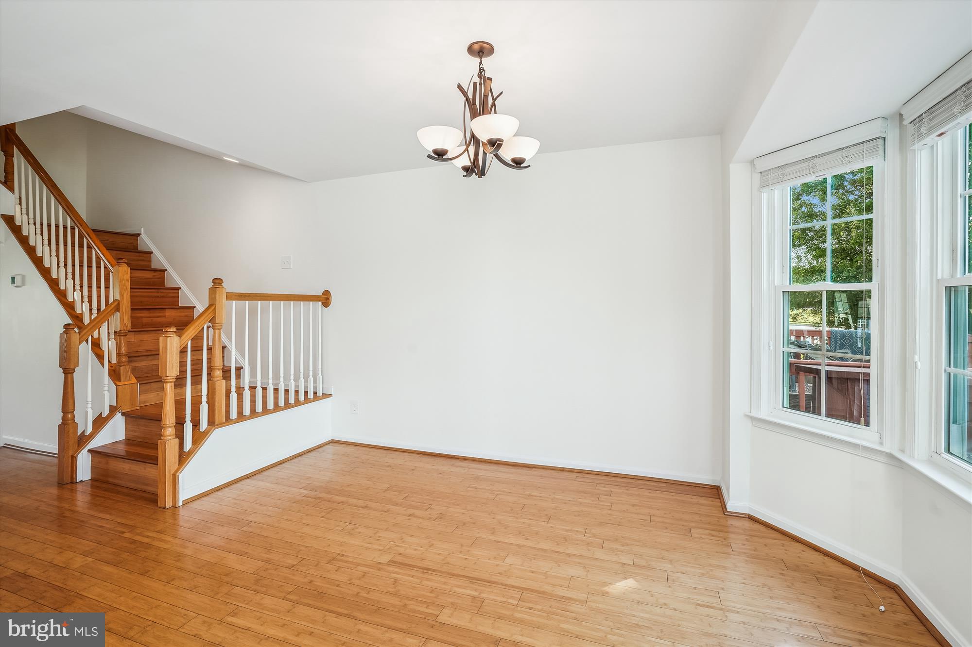 STONE RIVER - Residential Lease