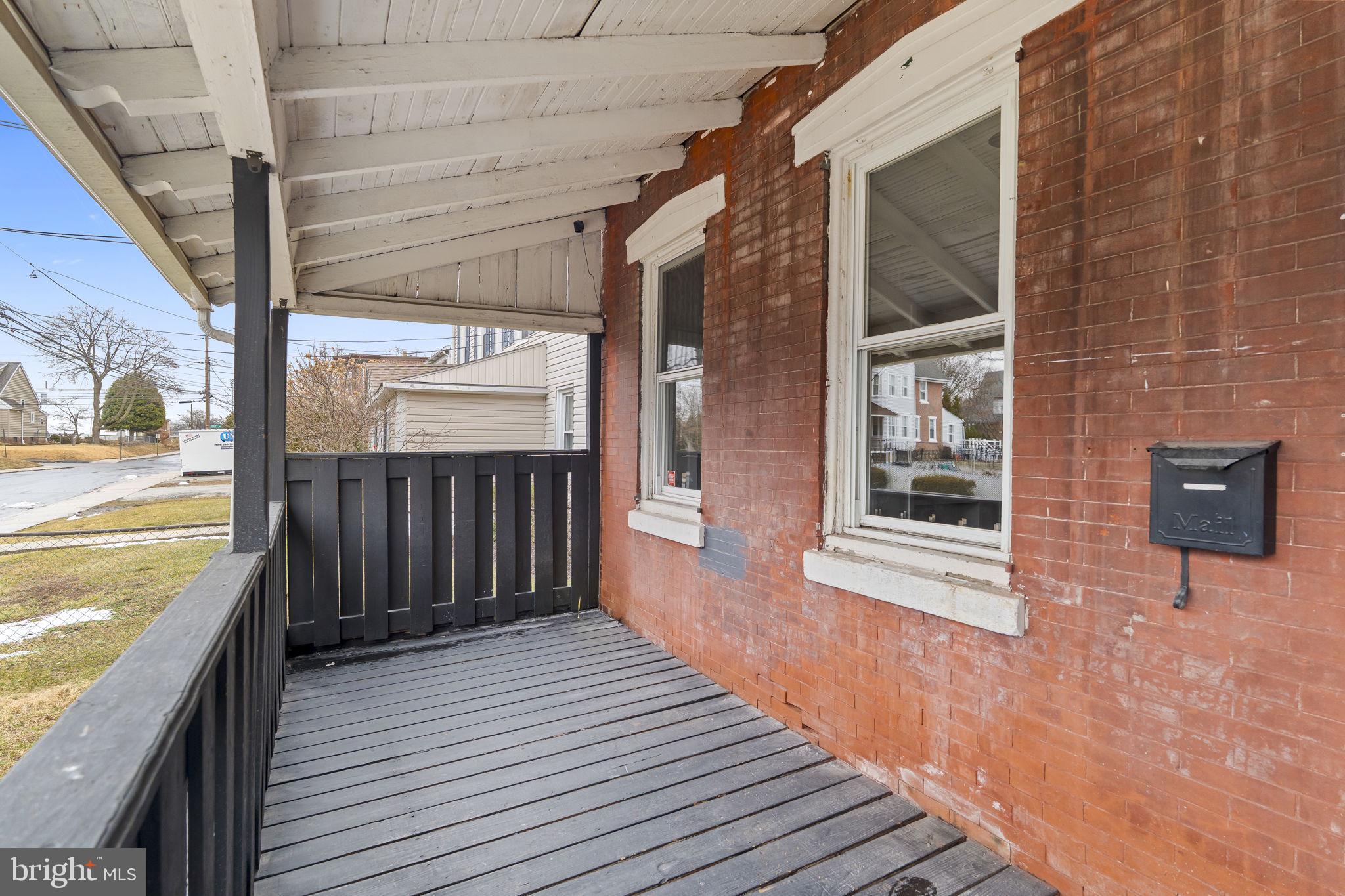 SHARON HILL - Residential