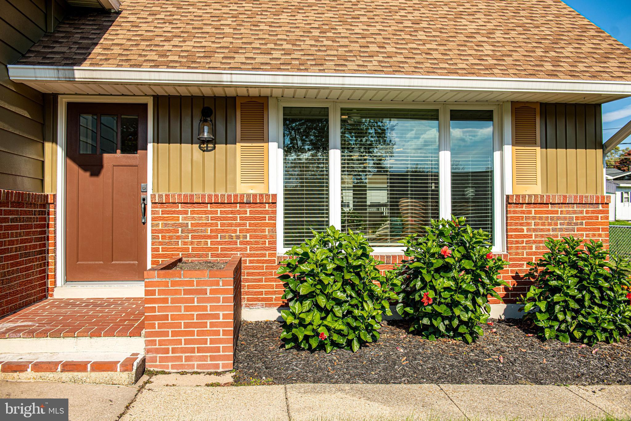 PERRY HALL ESTATES - Residential