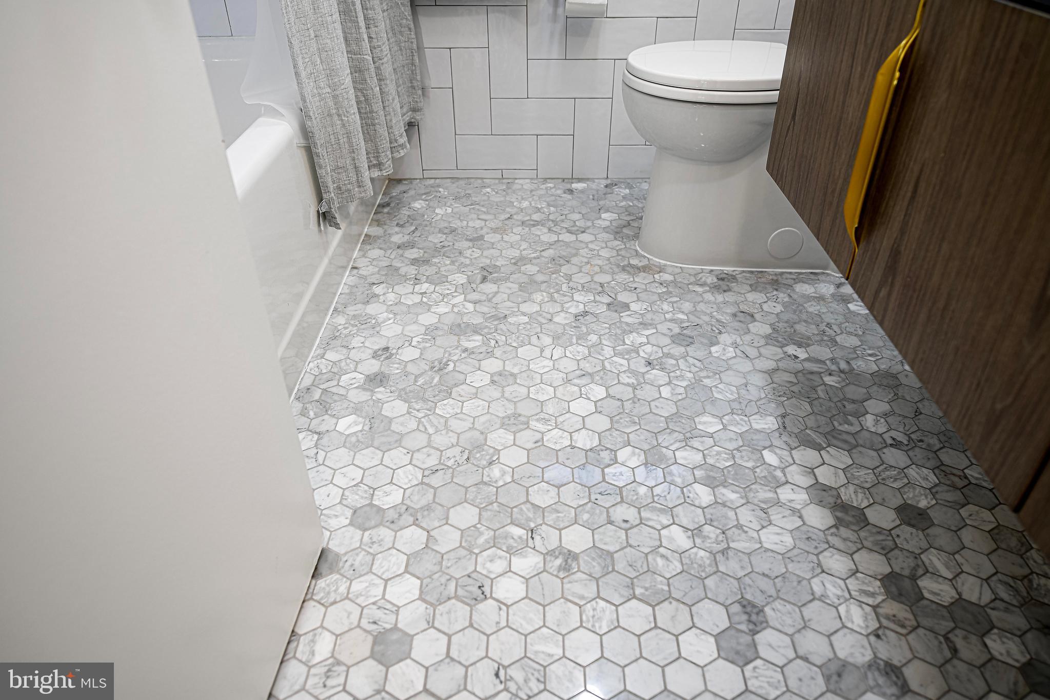 PERRY HALL ESTATES - Residential