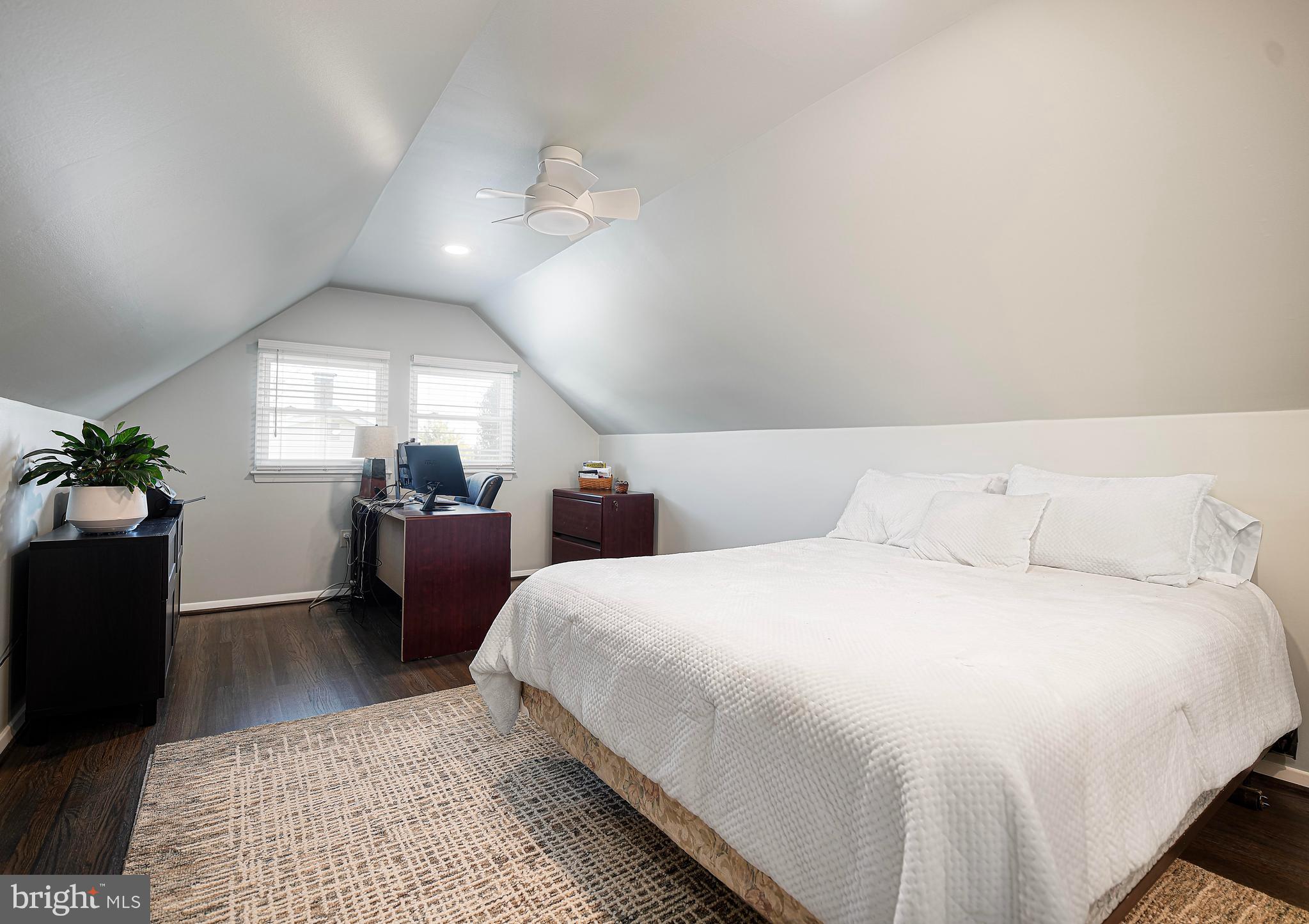 PERRY HALL ESTATES - Residential