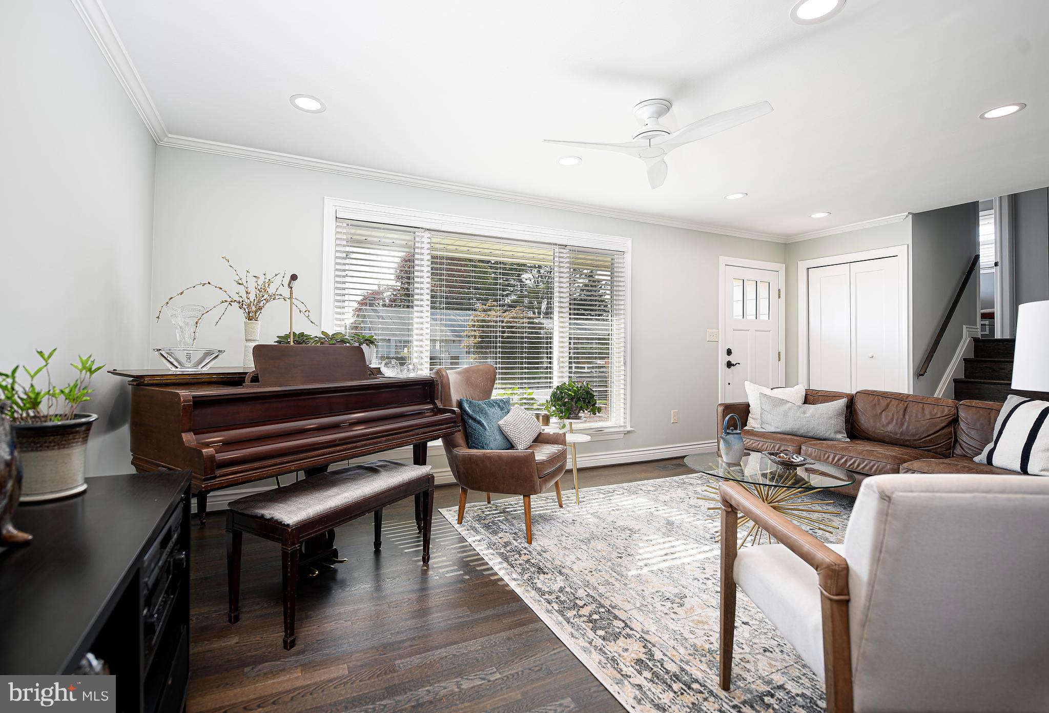 PERRY HALL ESTATES - Residential