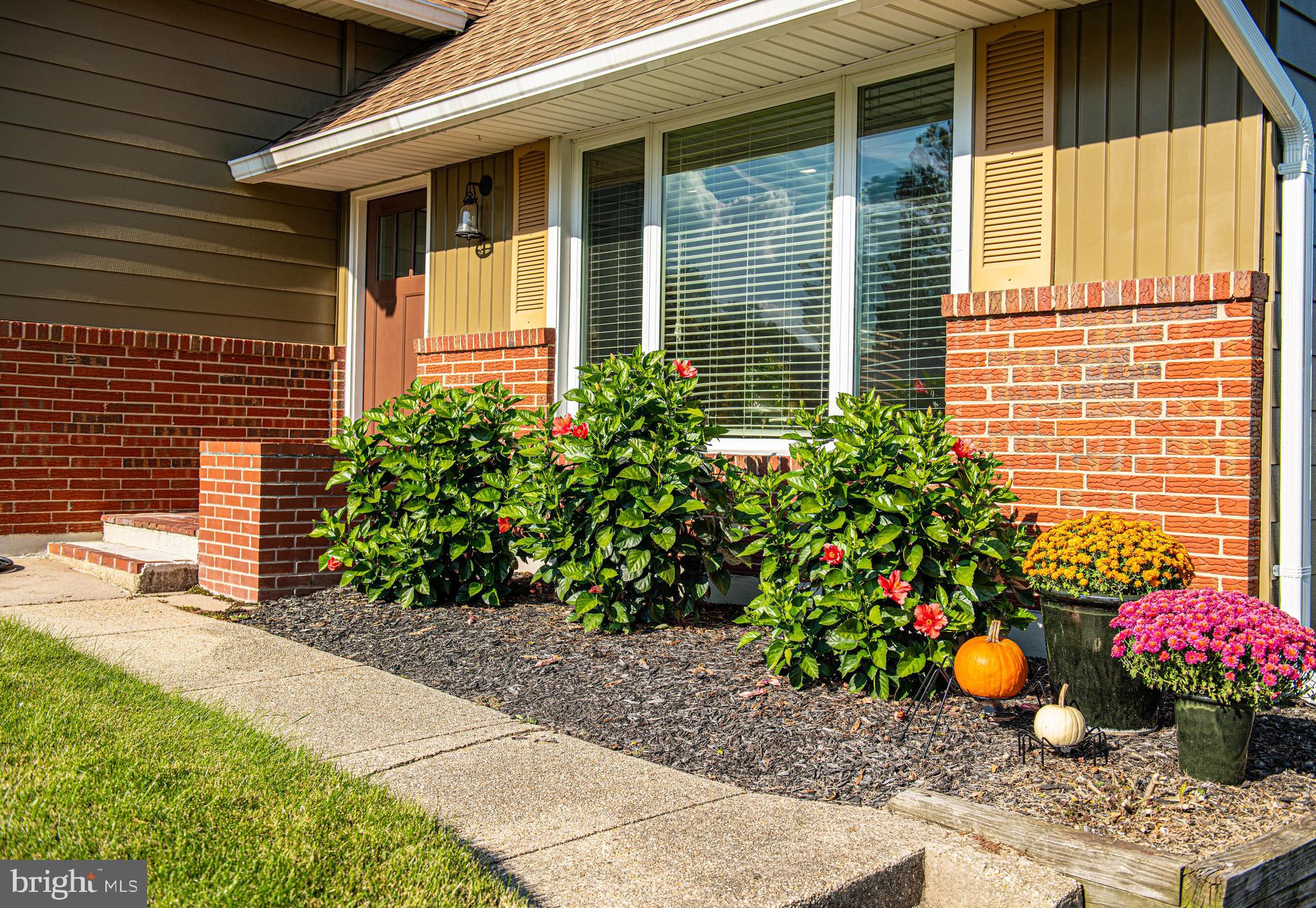 PERRY HALL ESTATES - Residential