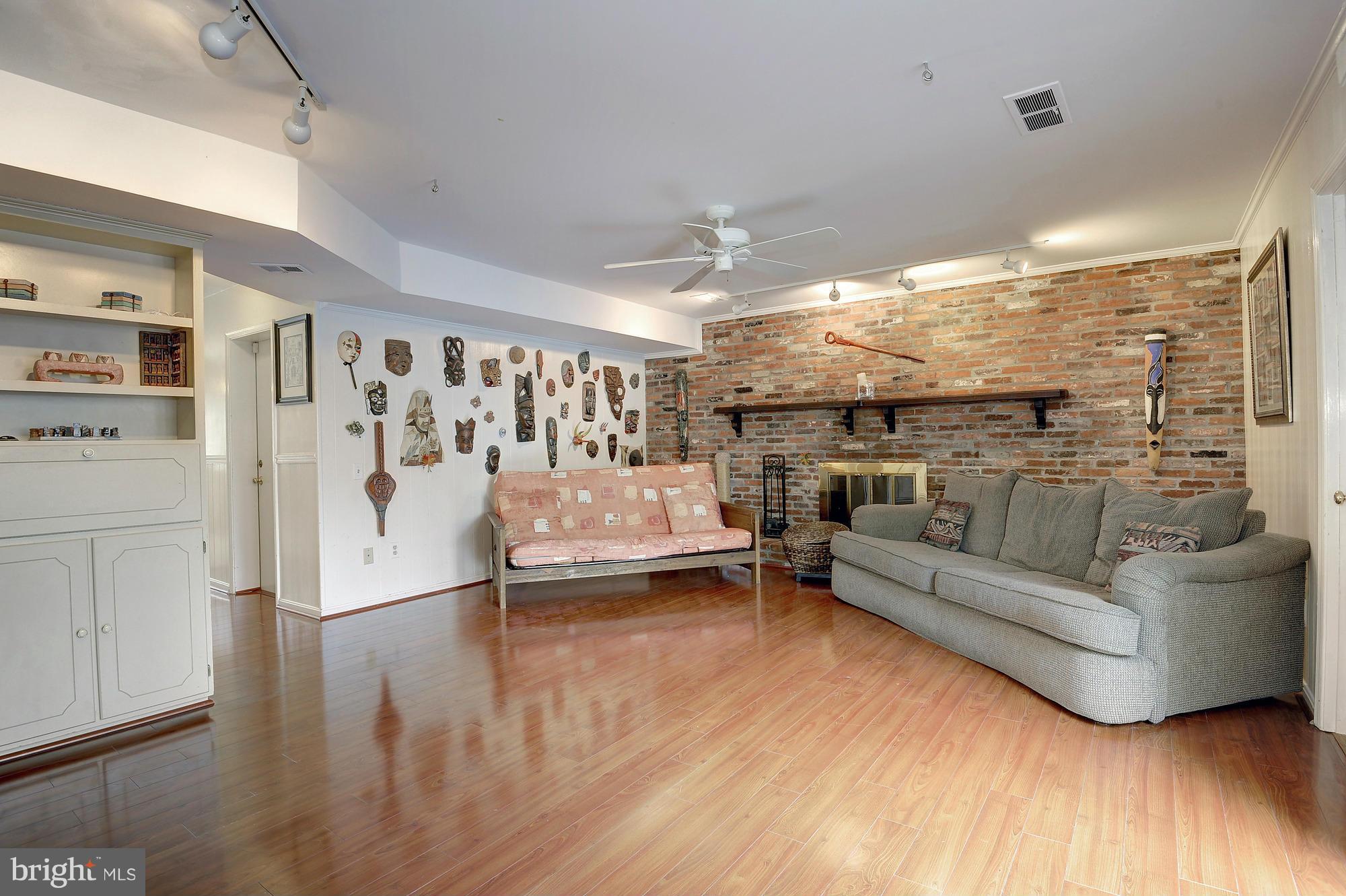 HIGHLAND STONE - Residential