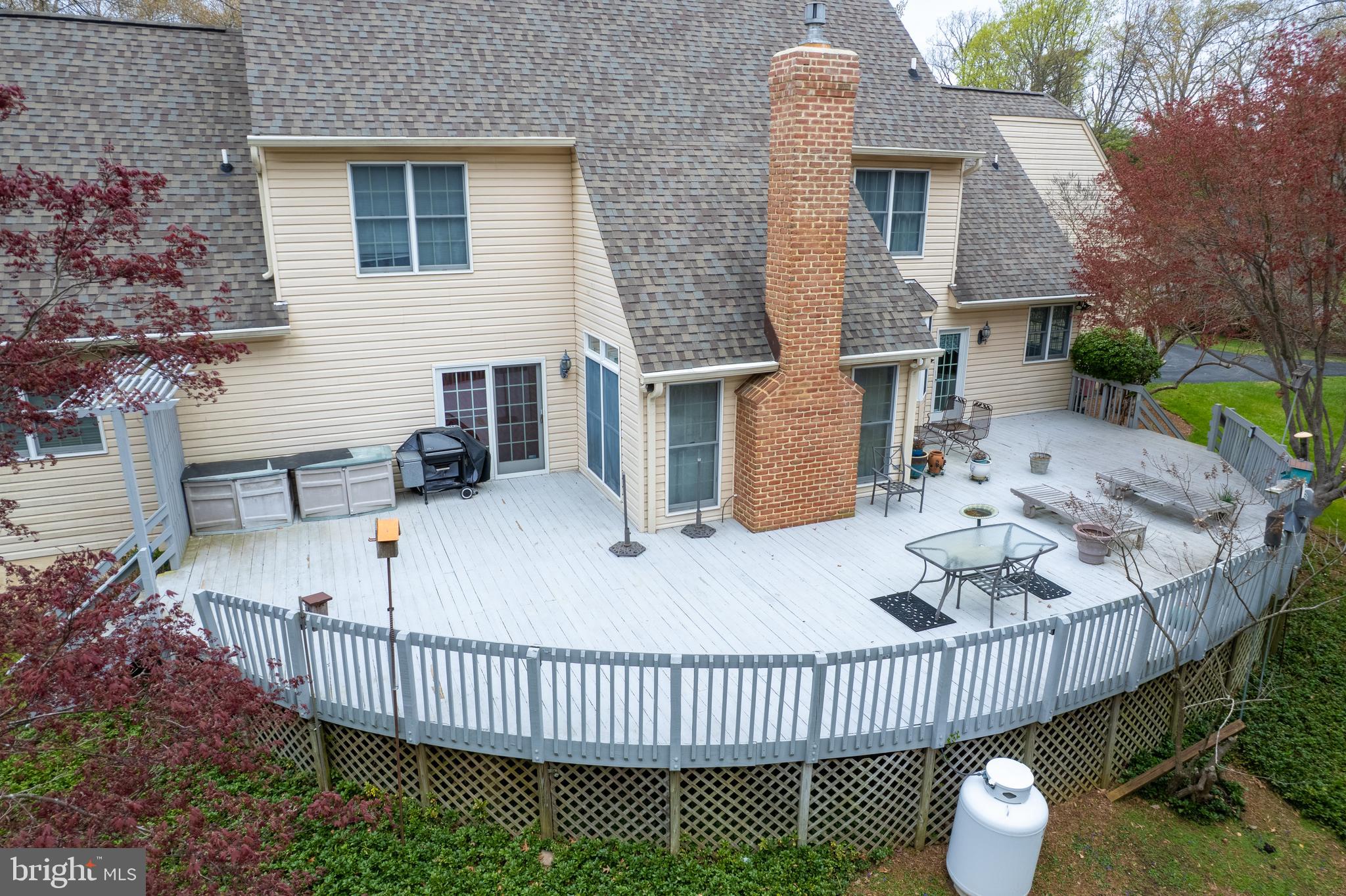 HARNESSES GARDENS - Residential