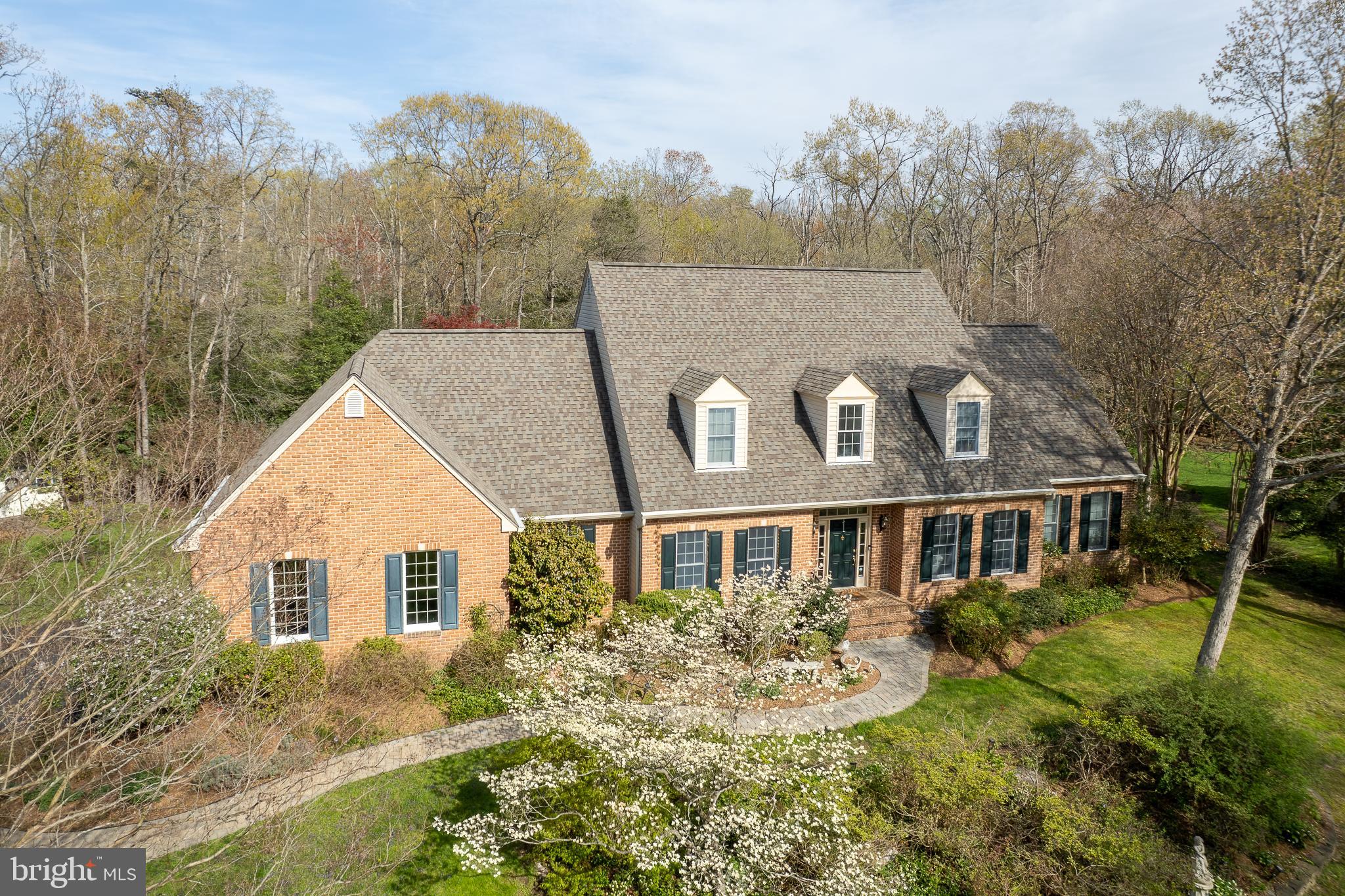 HARNESSES GARDENS - Residential