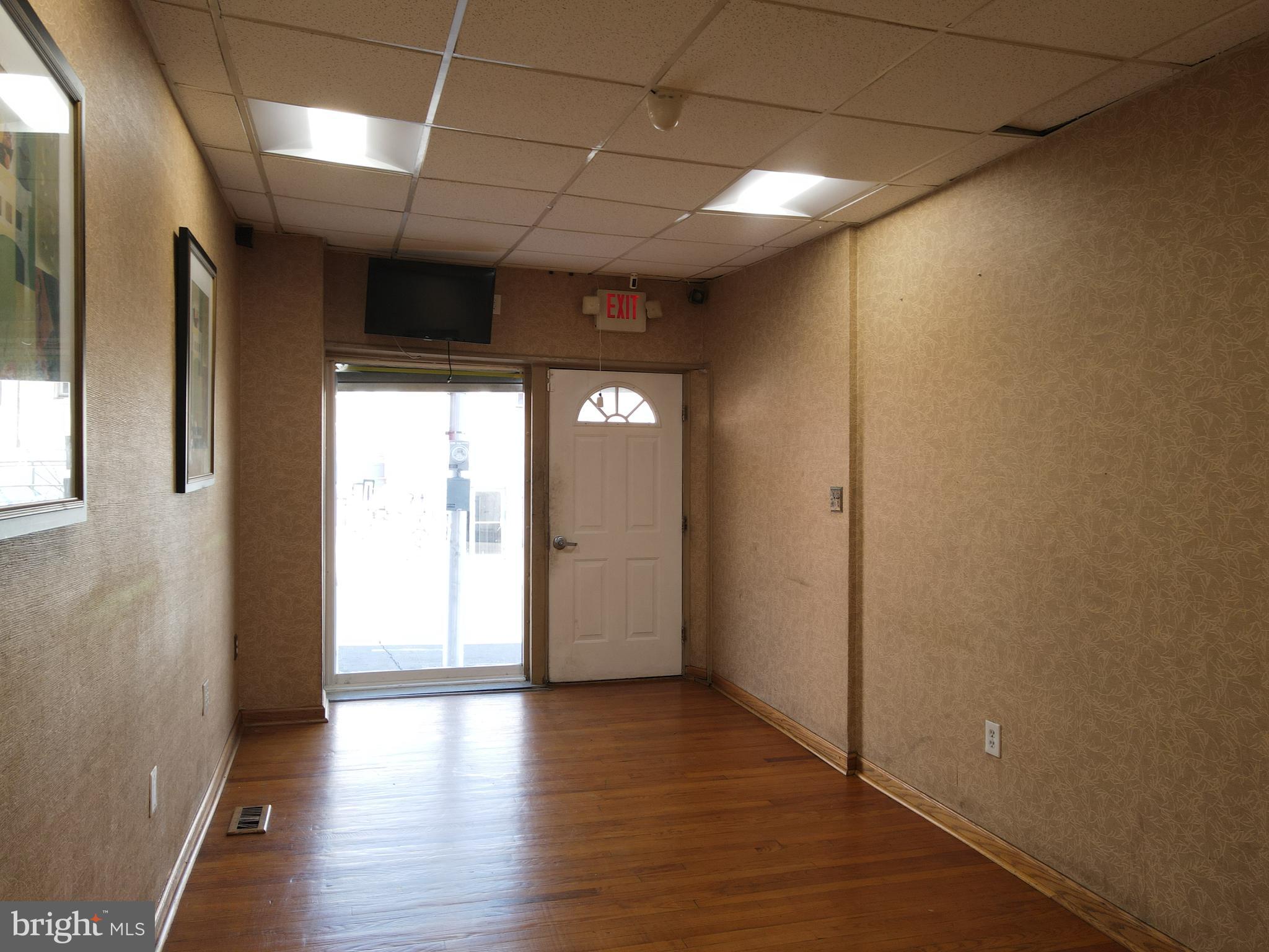 2109 EDMONDSON AVE A