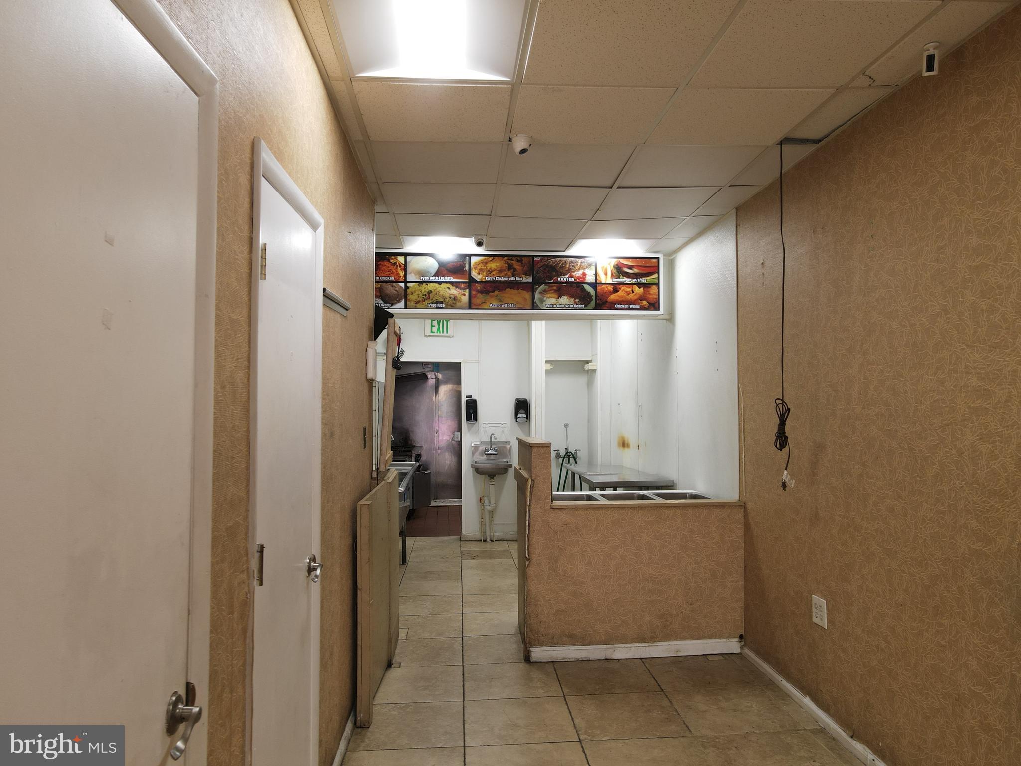 2109 EDMONDSON AVE A