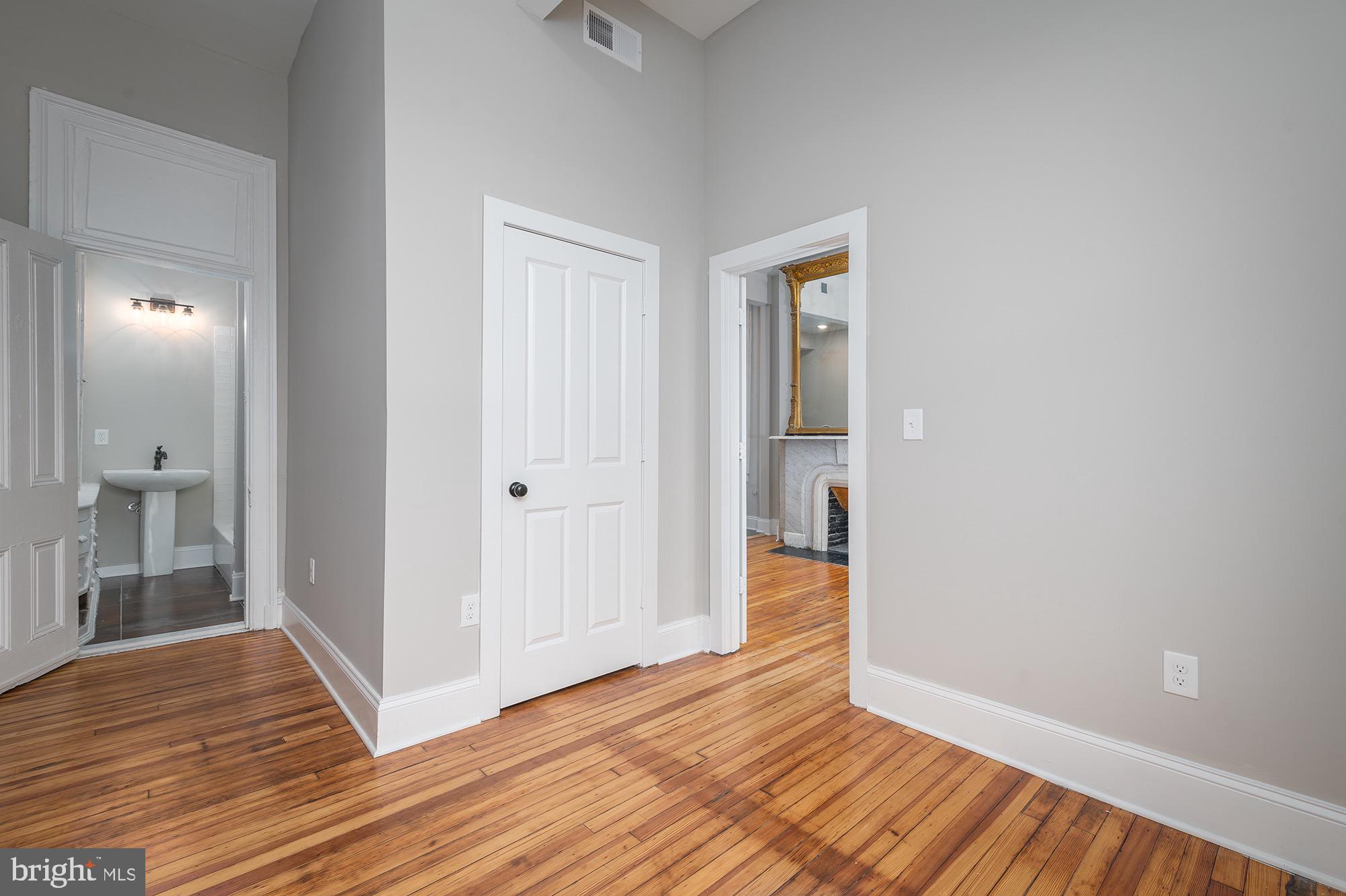 BOLTON HILL HISTORIC DISTRICT - Residential Lease