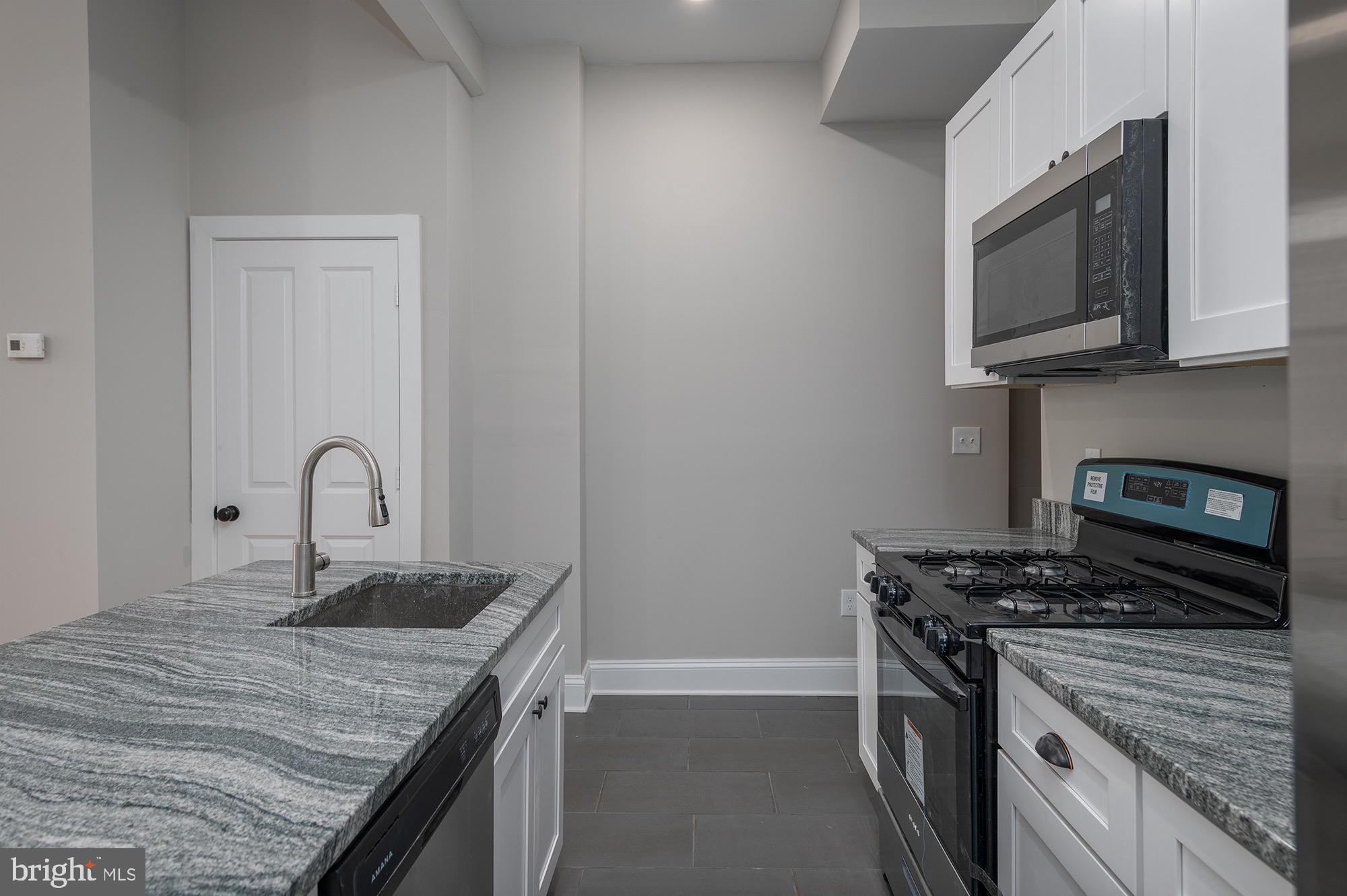 BOLTON HILL HISTORIC DISTRICT - Residential Lease