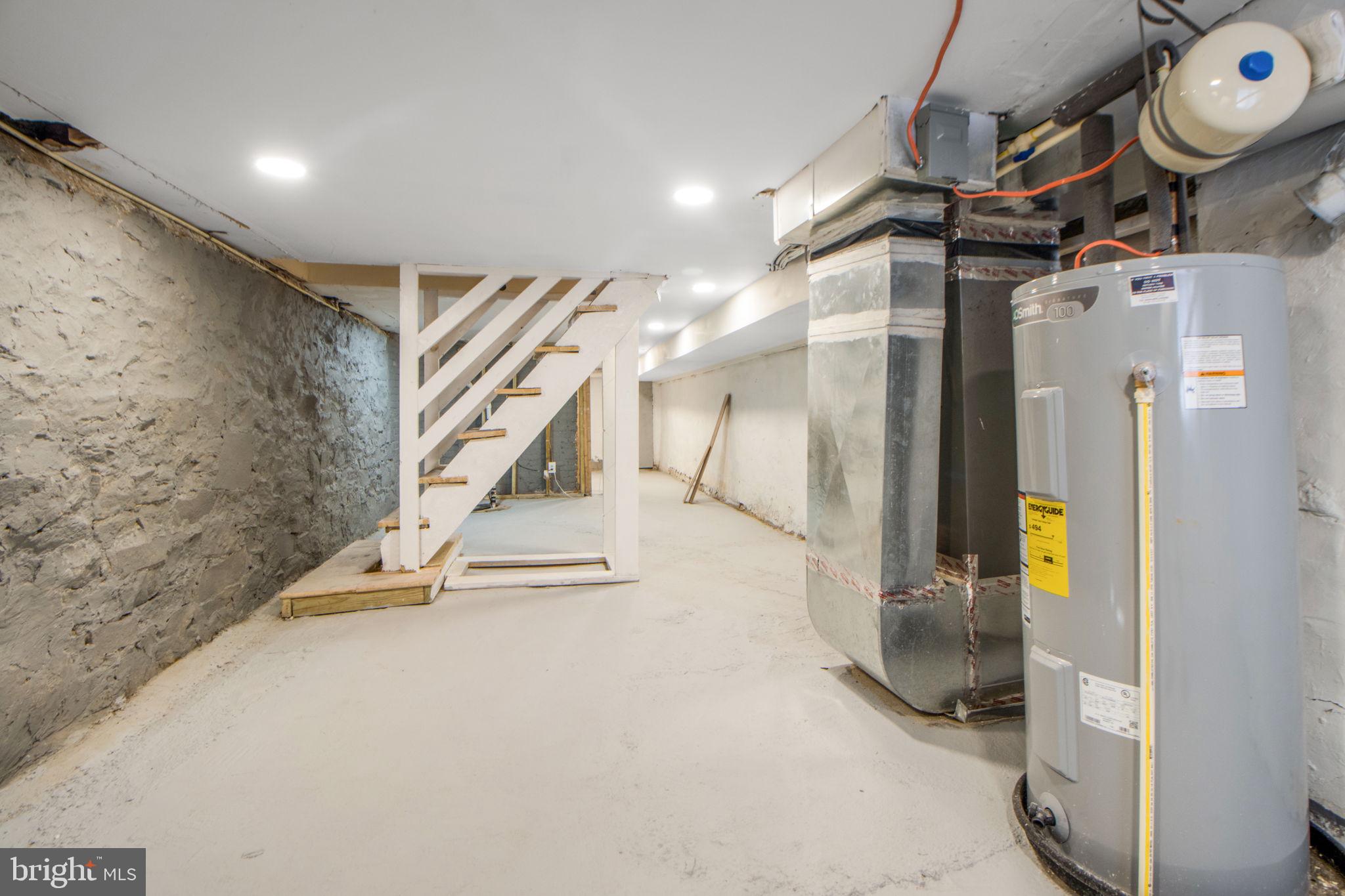 BALTIMORE EAST - SOUTH CLIFTON PARK HIST. DISTRICT - Residential