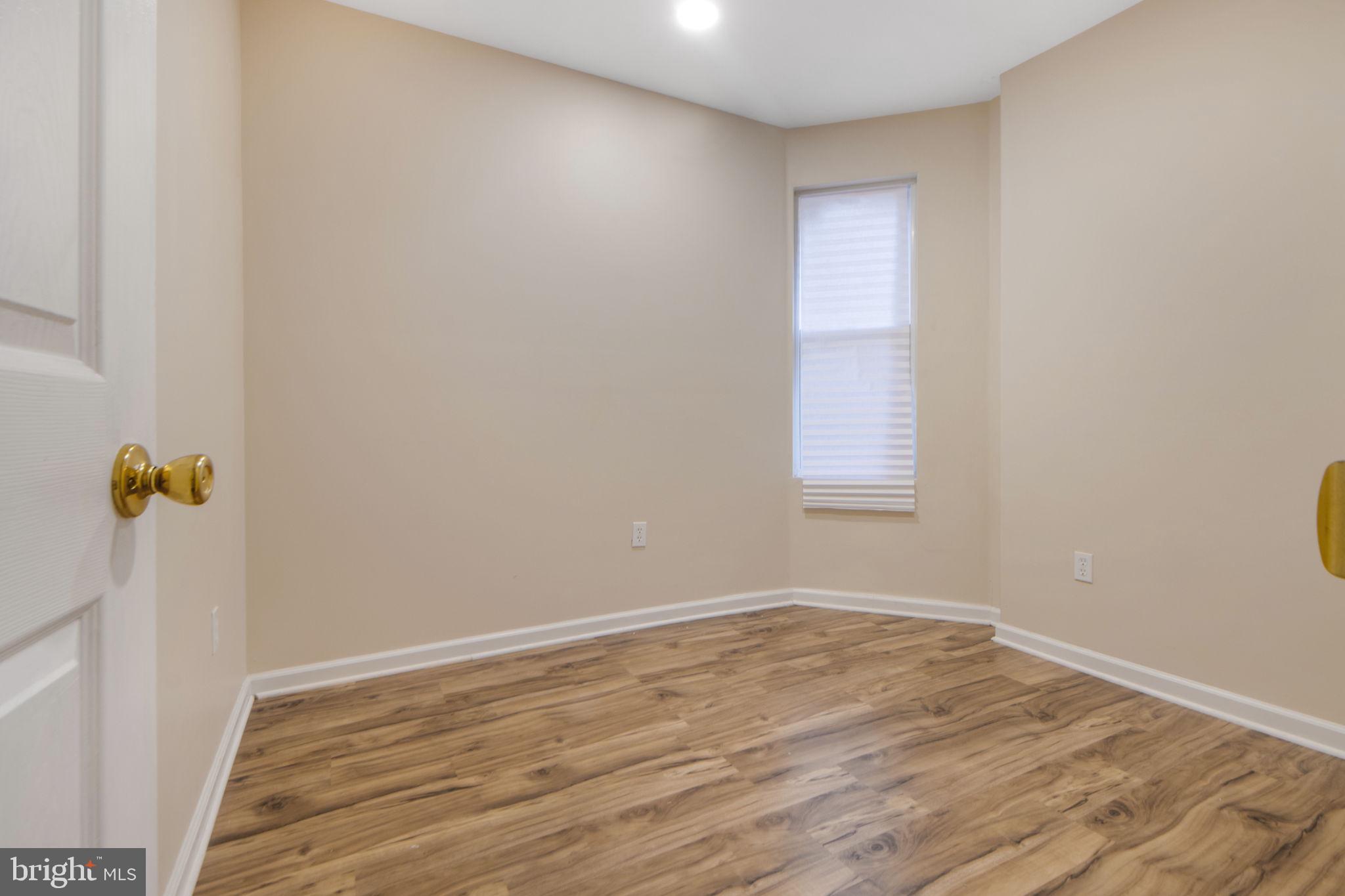 BALTIMORE EAST - SOUTH CLIFTON PARK HIST. DISTRICT - Residential