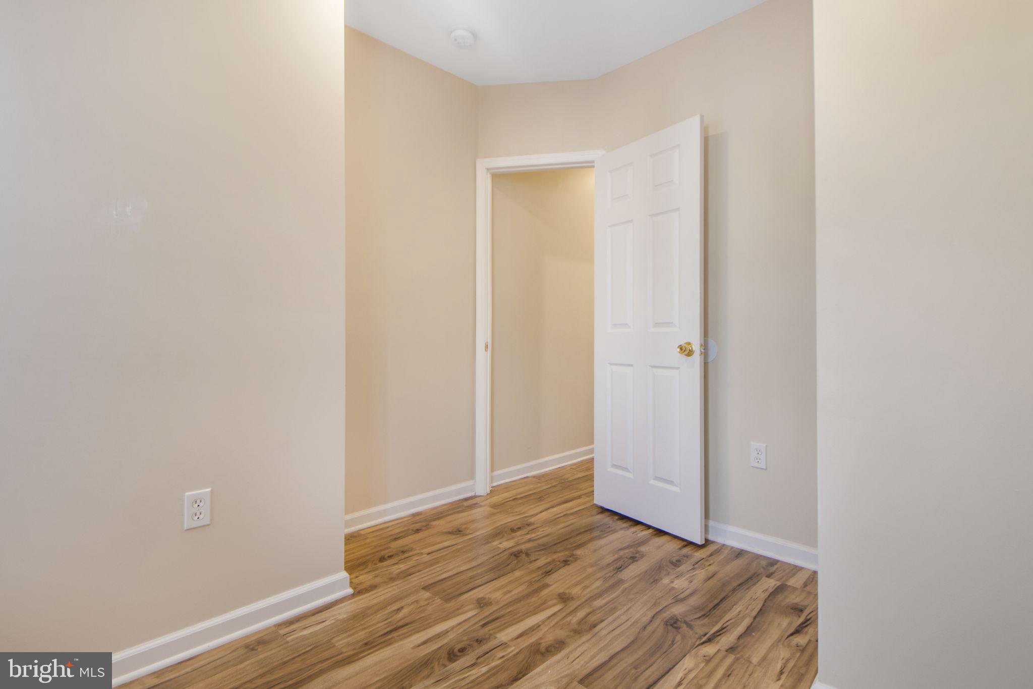 BALTIMORE EAST - SOUTH CLIFTON PARK HIST. DISTRICT - Residential