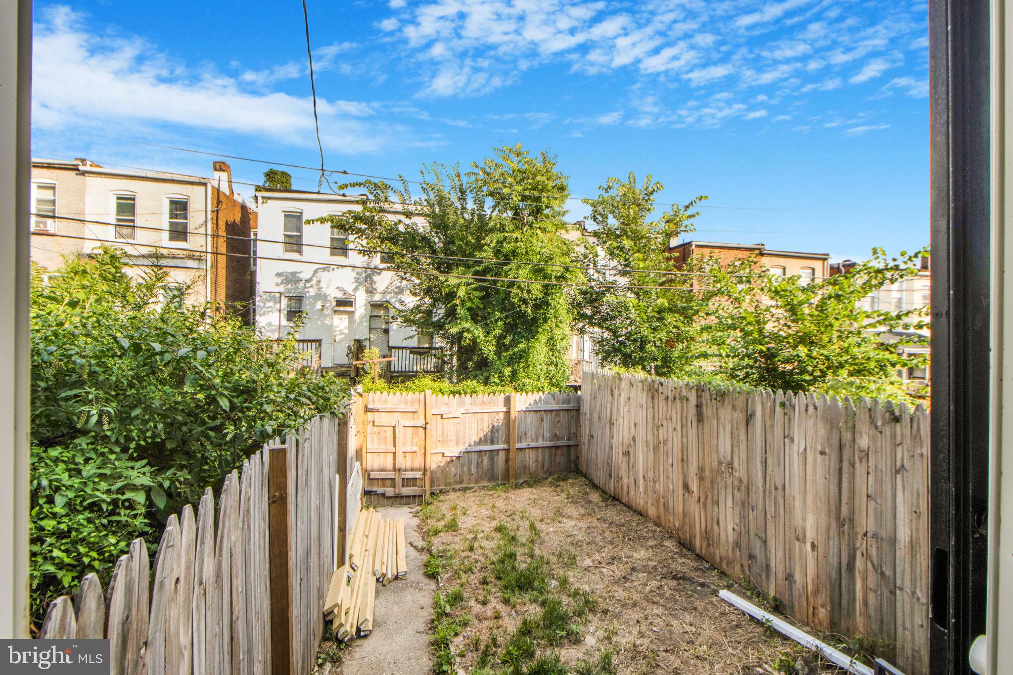 BALTIMORE EAST - SOUTH CLIFTON PARK HIST. DISTRICT - Residential