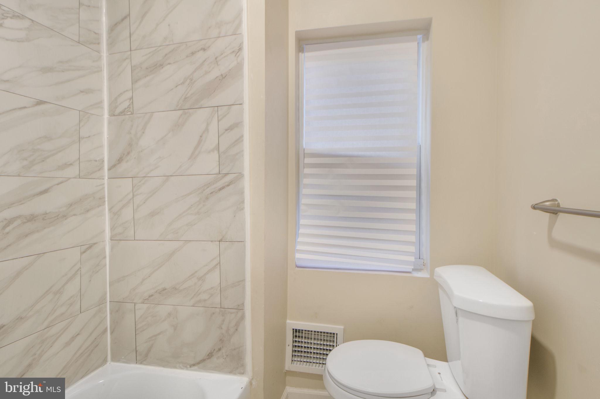 BALTIMORE EAST - SOUTH CLIFTON PARK HIST. DISTRICT - Residential