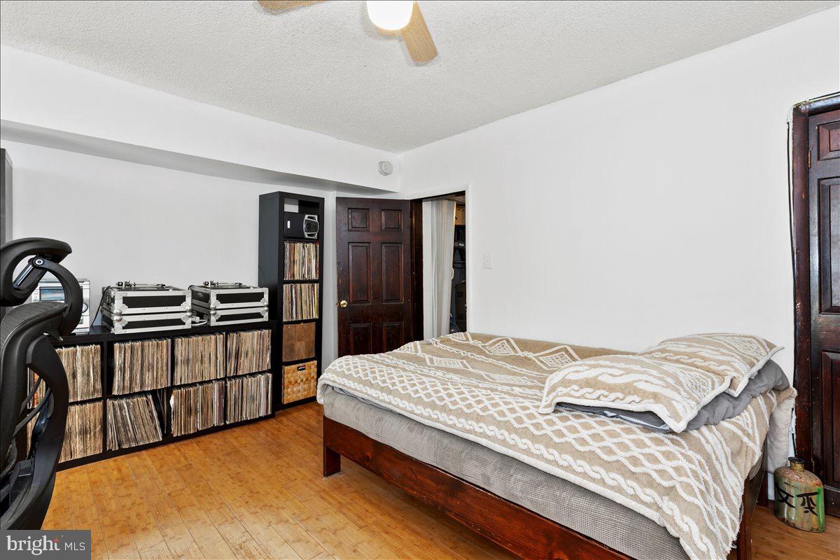 FISHTOWN - Residential Lease