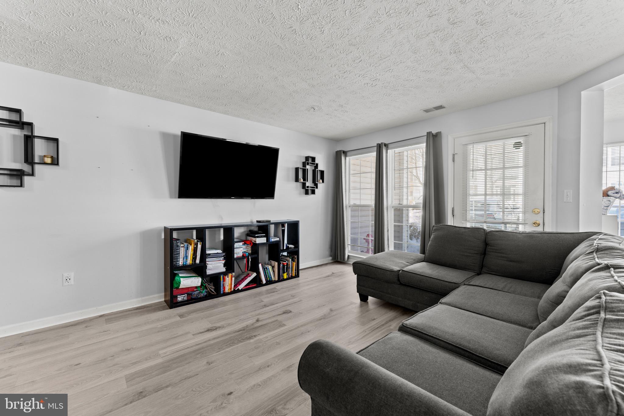 GARDEN OWINGS MILLS - Residential