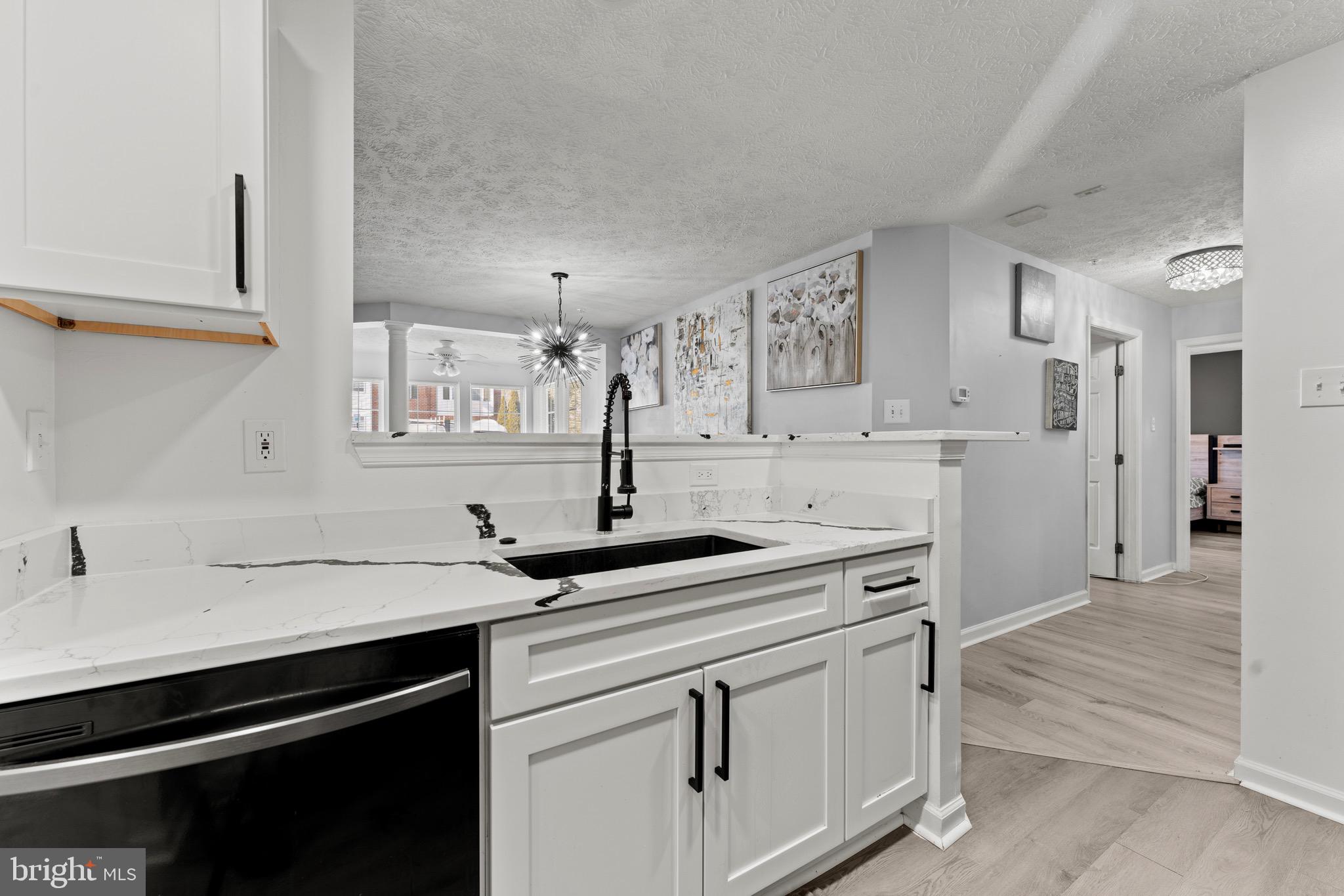 GARDEN OWINGS MILLS - Residential