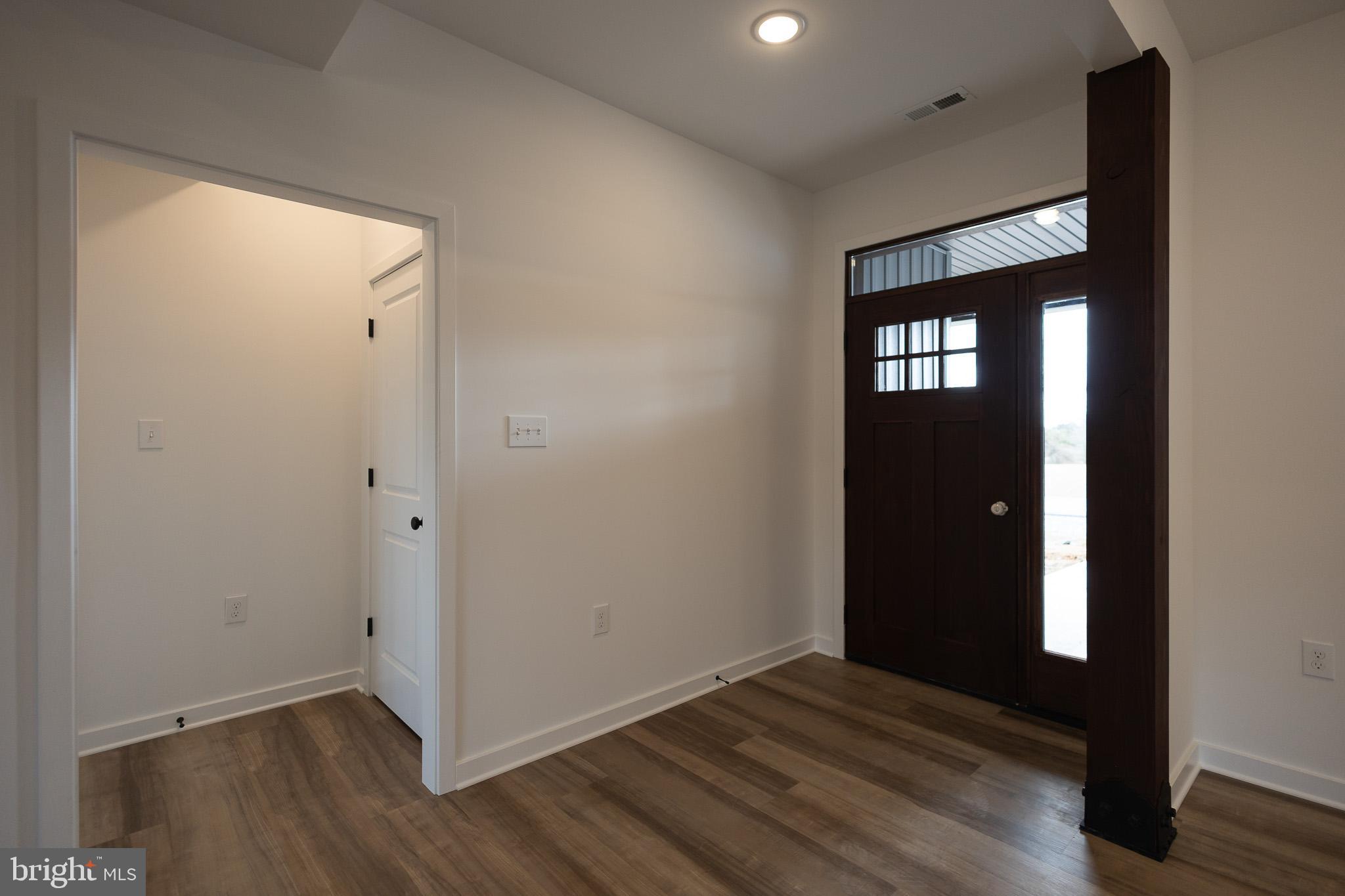 MEADOW CREST - Residential