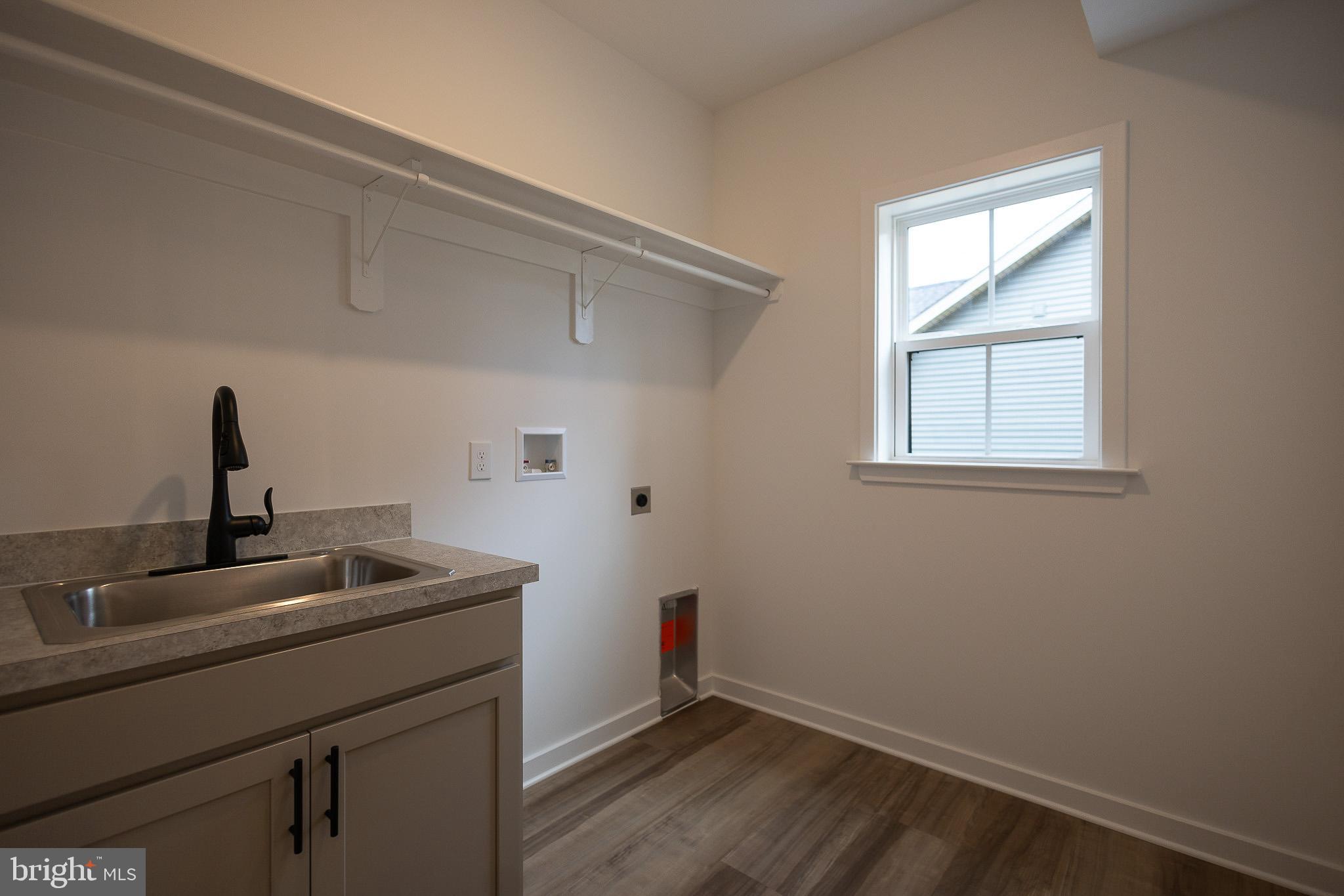 MEADOW CREST - Residential