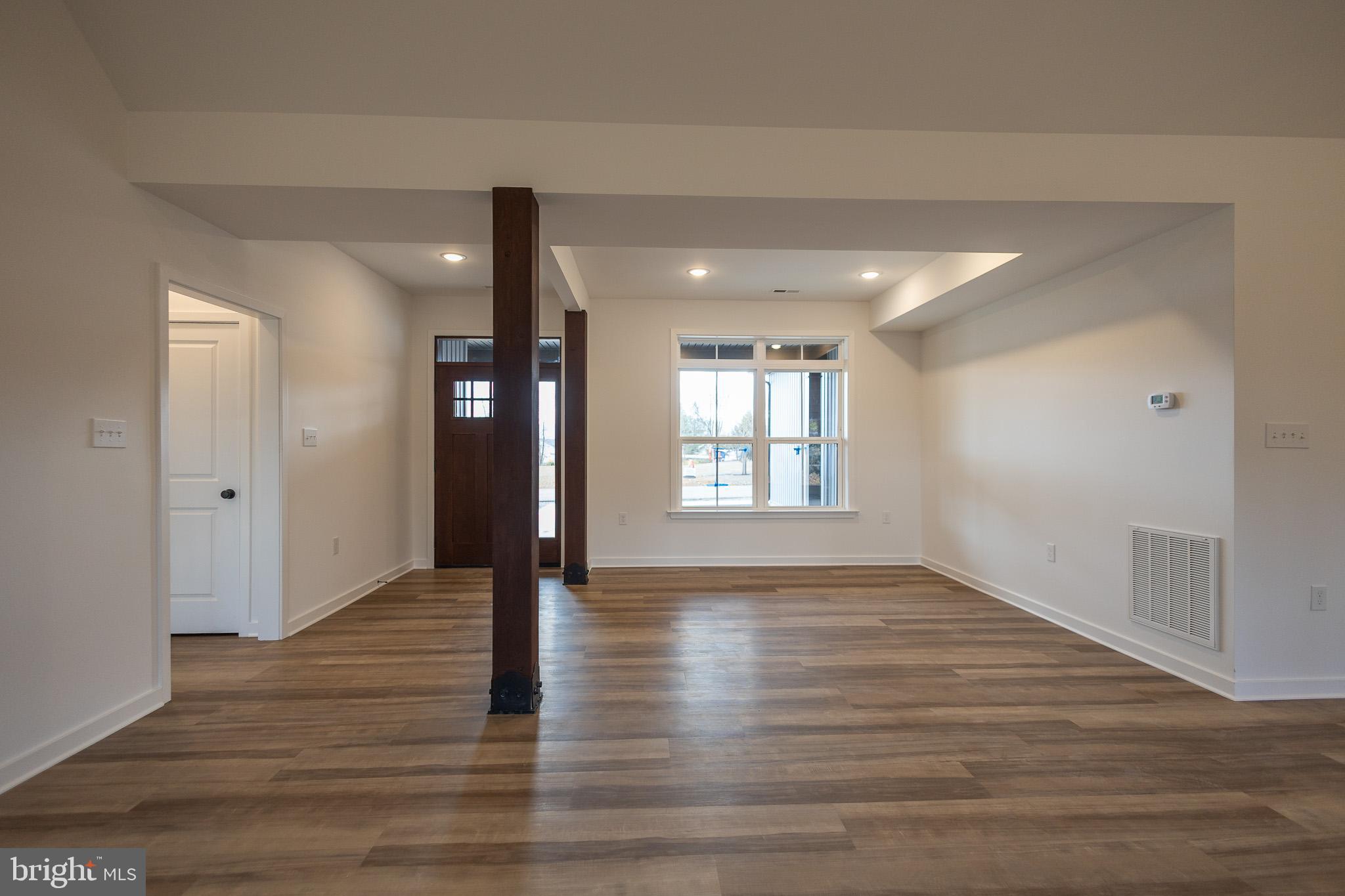 MEADOW CREST - Residential