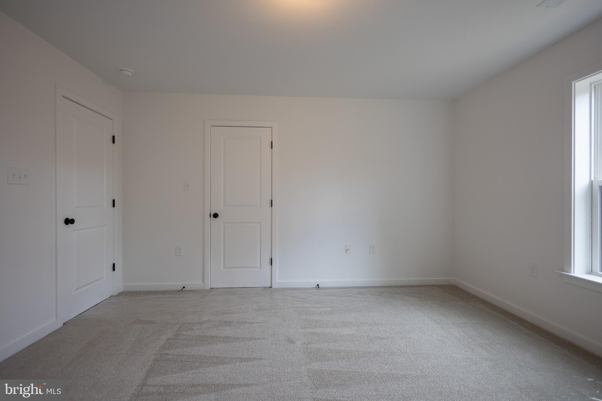 MEADOW CREST - Residential