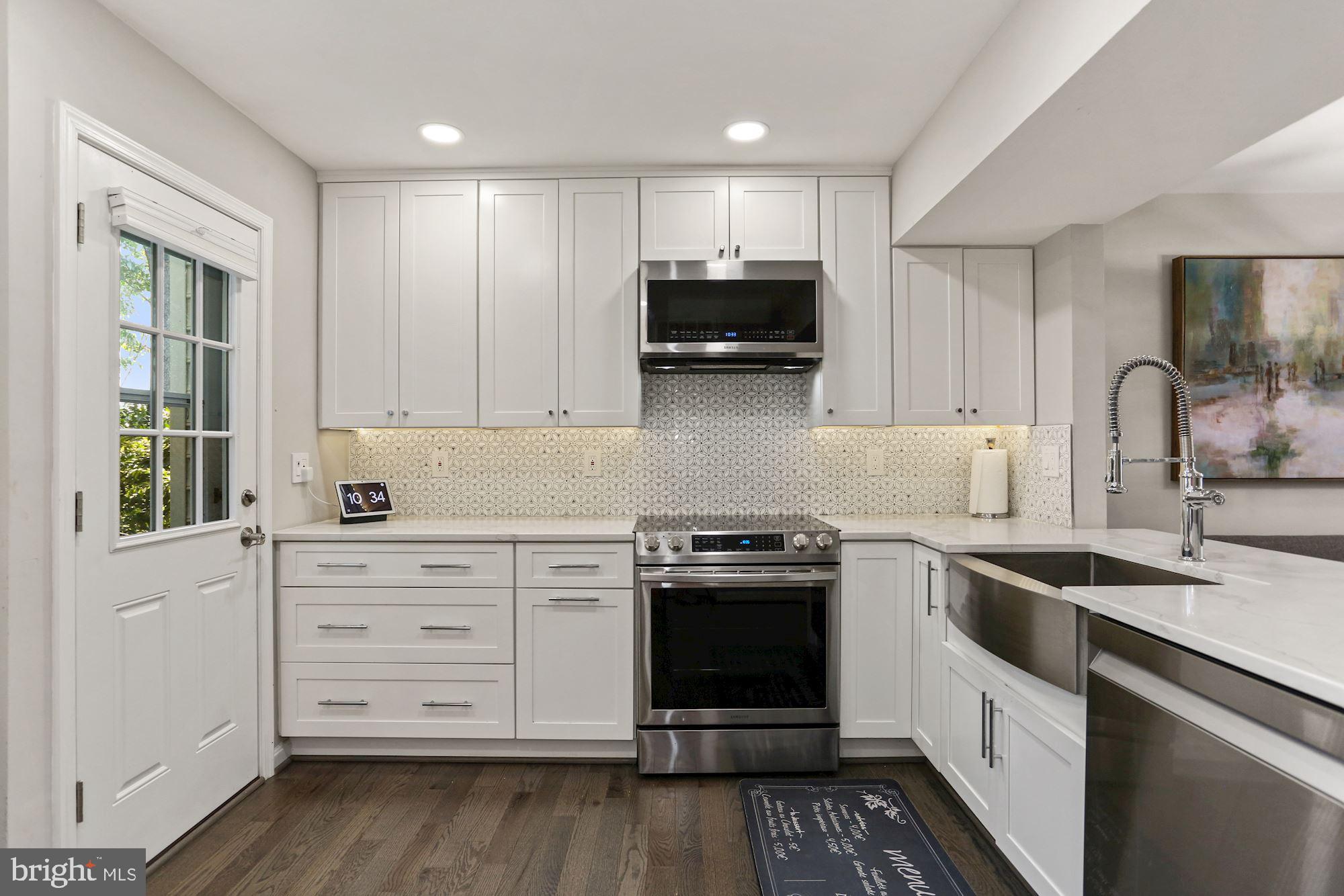 PROVIDENCE PARK - Residential Lease