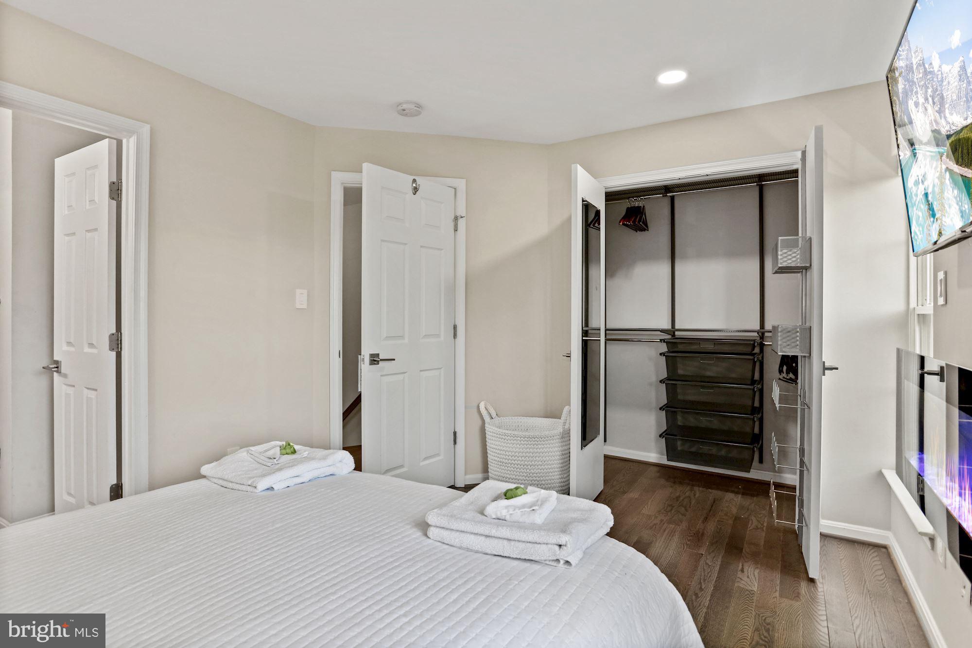 PROVIDENCE PARK - Residential Lease