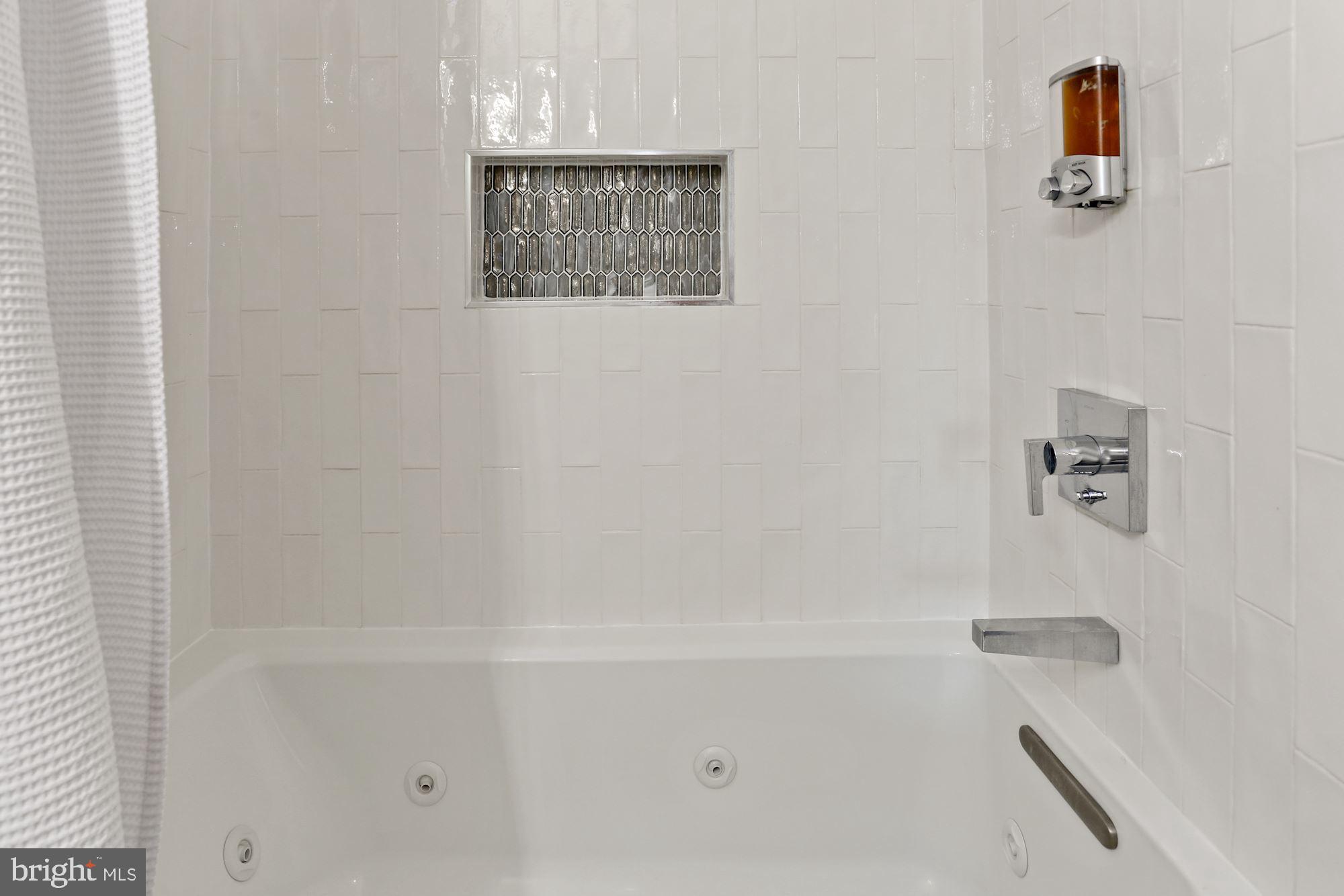 PROVIDENCE PARK - Residential Lease